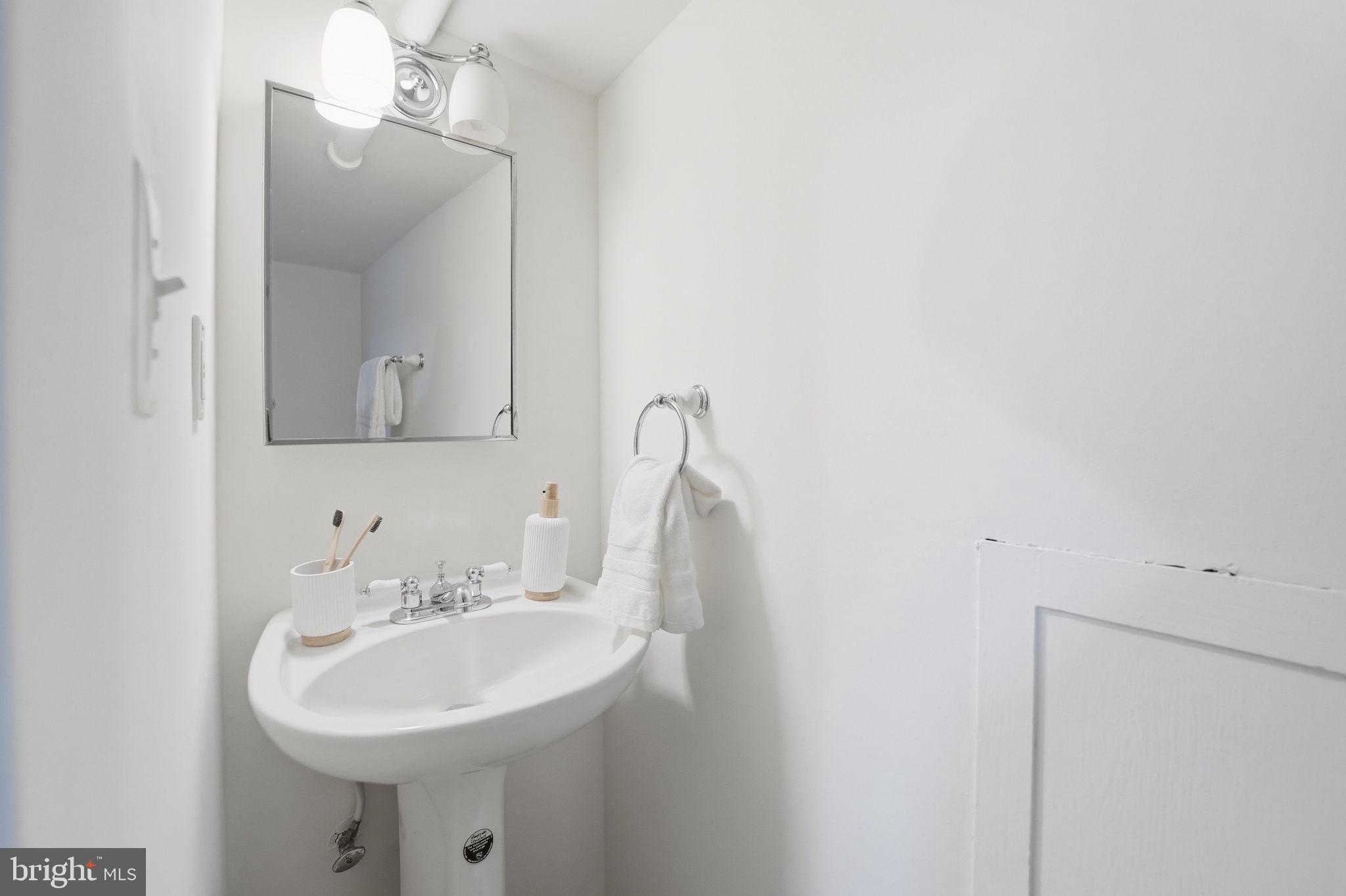 LYON VILLAGE - Residential