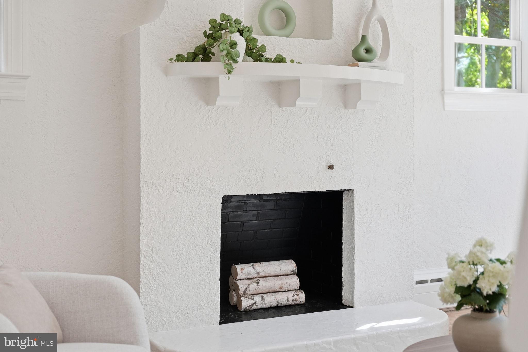 LYON VILLAGE - Residential