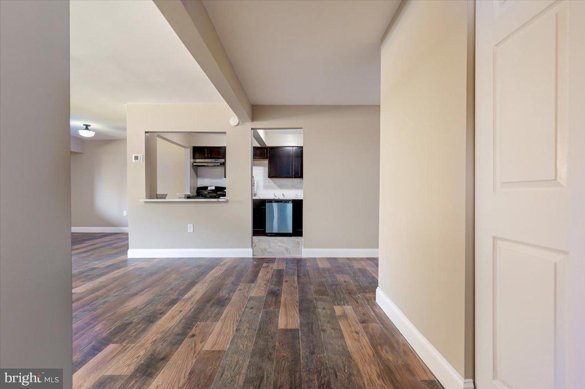 ROCKLAND RUN - Residential