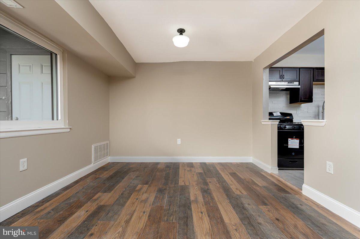 ROCKLAND RUN - Residential