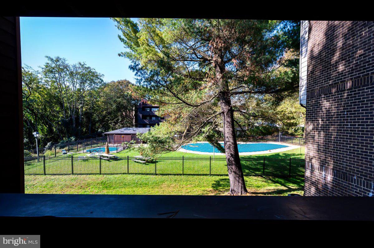 ROCKLAND RUN - Residential