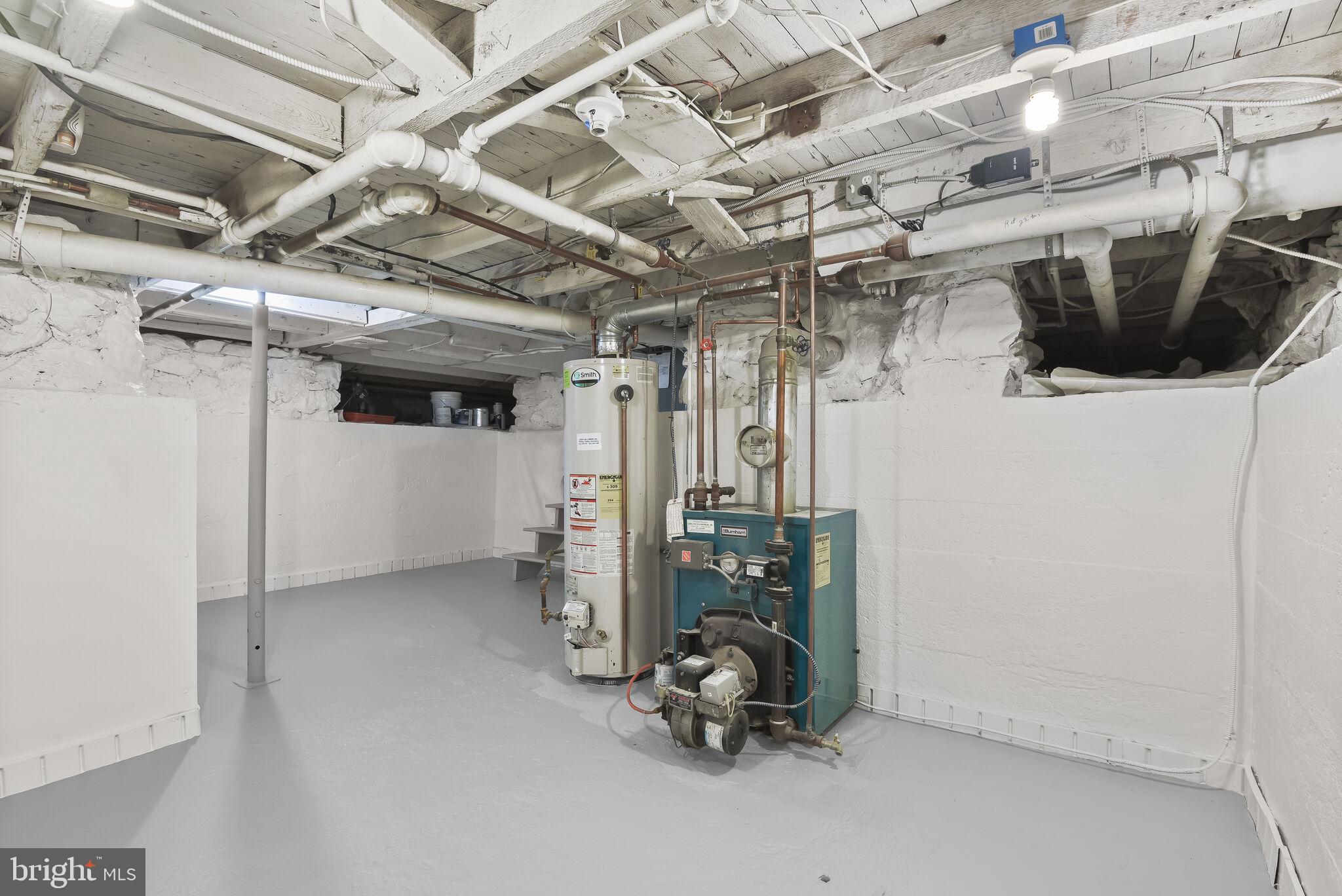 LAUREL - Residential