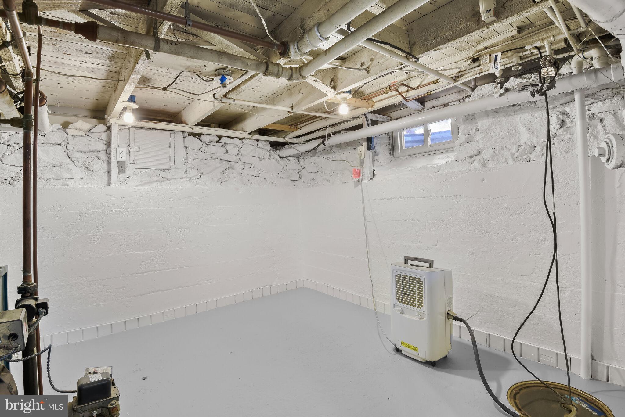 LAUREL - Residential