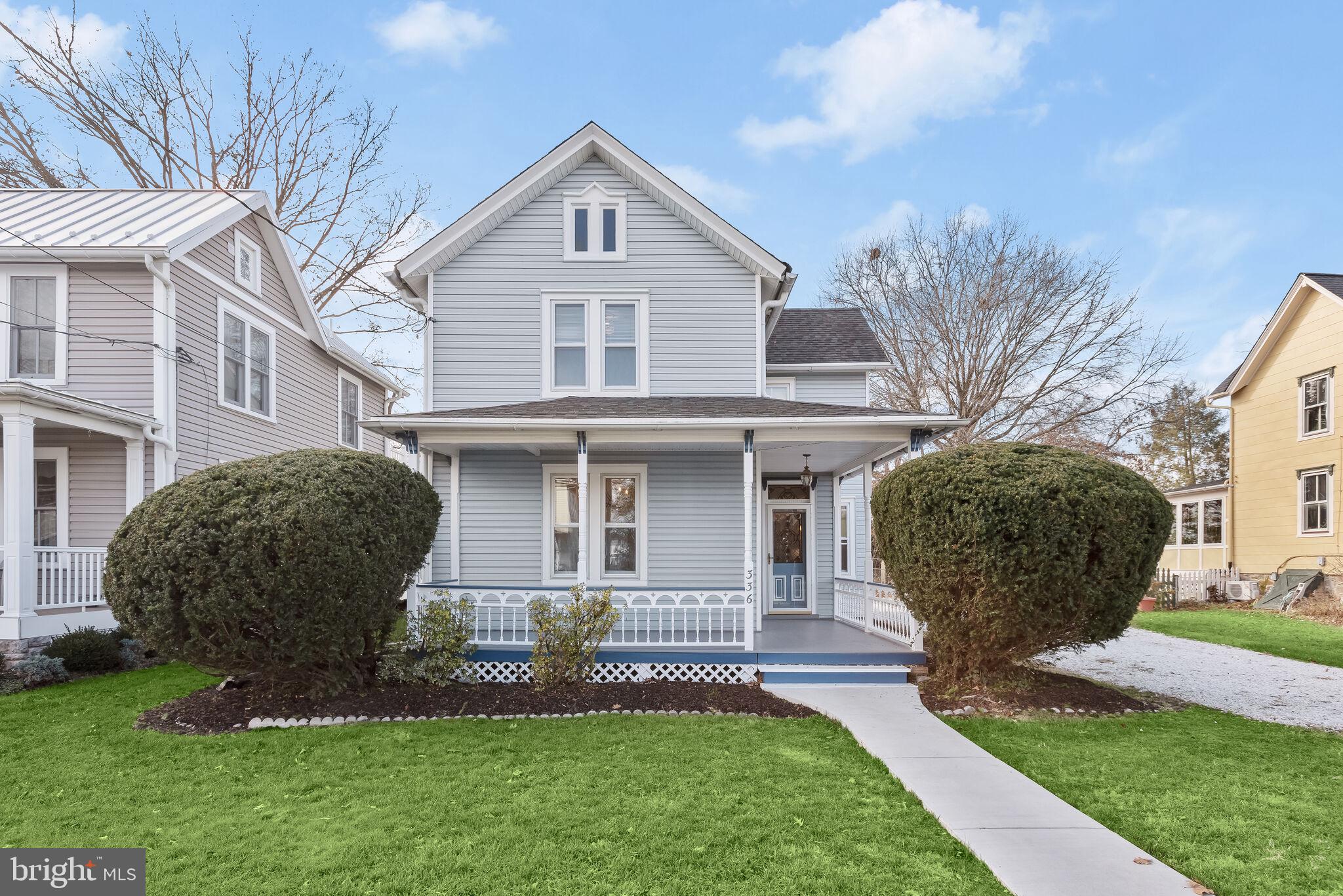 LAUREL - Residential