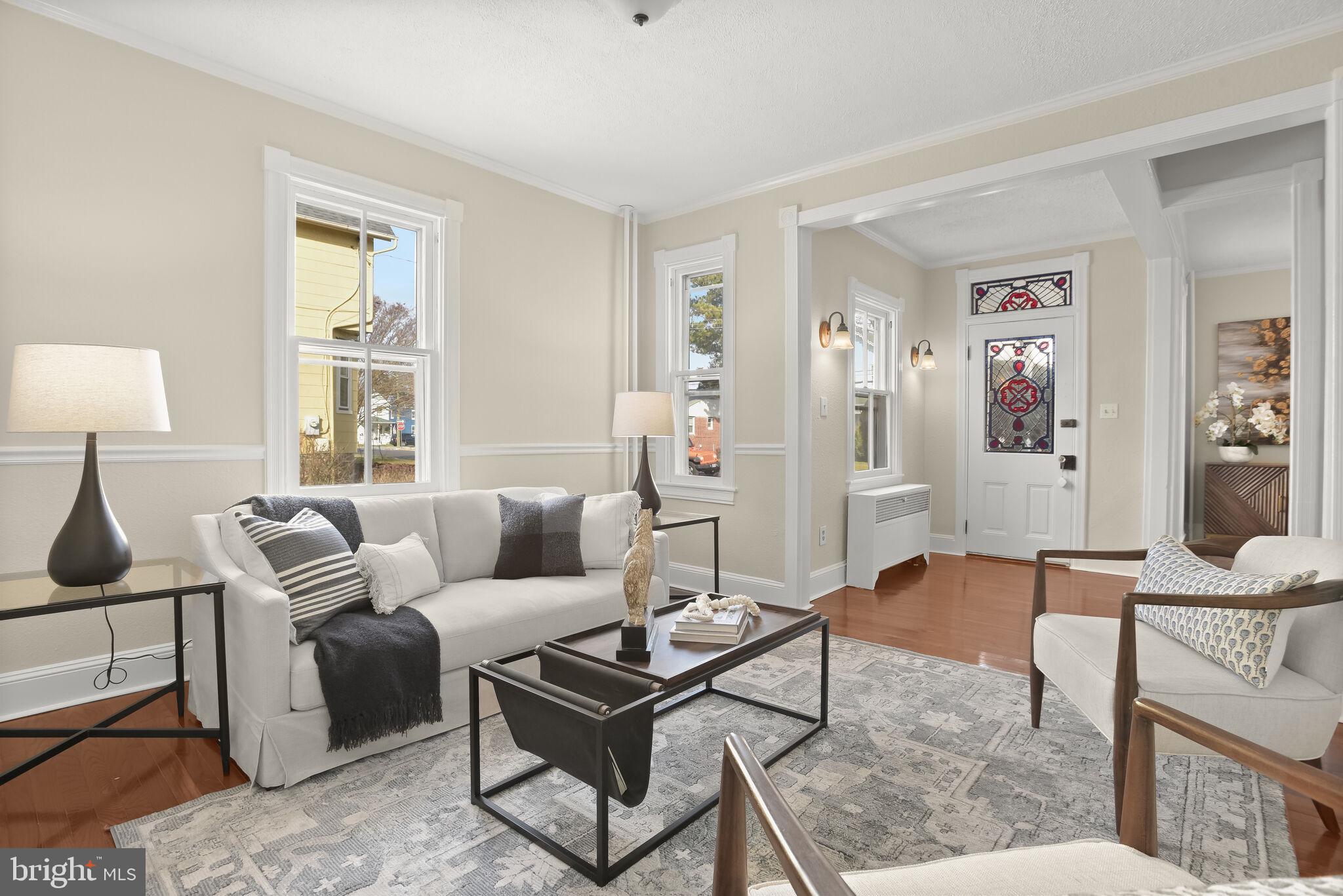 LAUREL - Residential