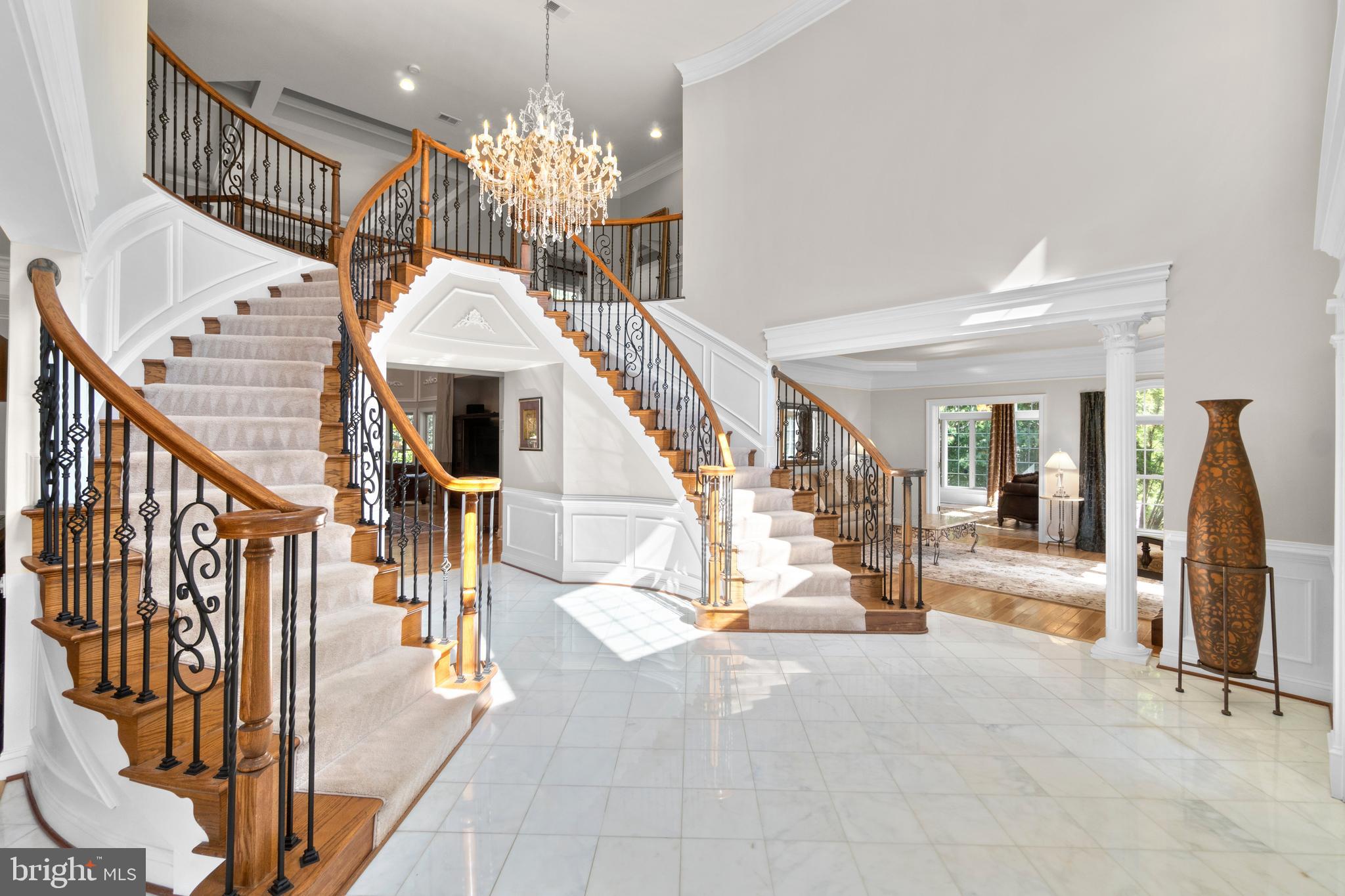 CEDAR CREST - Residential