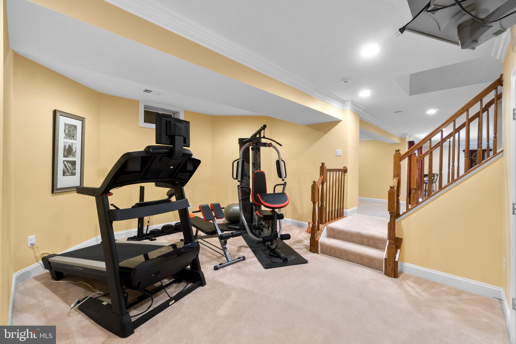 CEDAR CREST - Residential