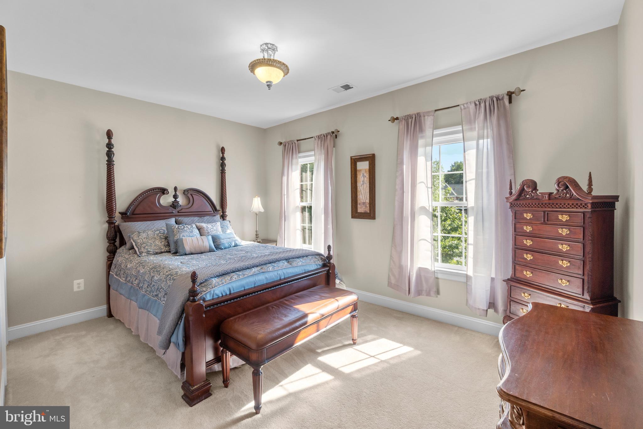 CEDAR CREST - Residential