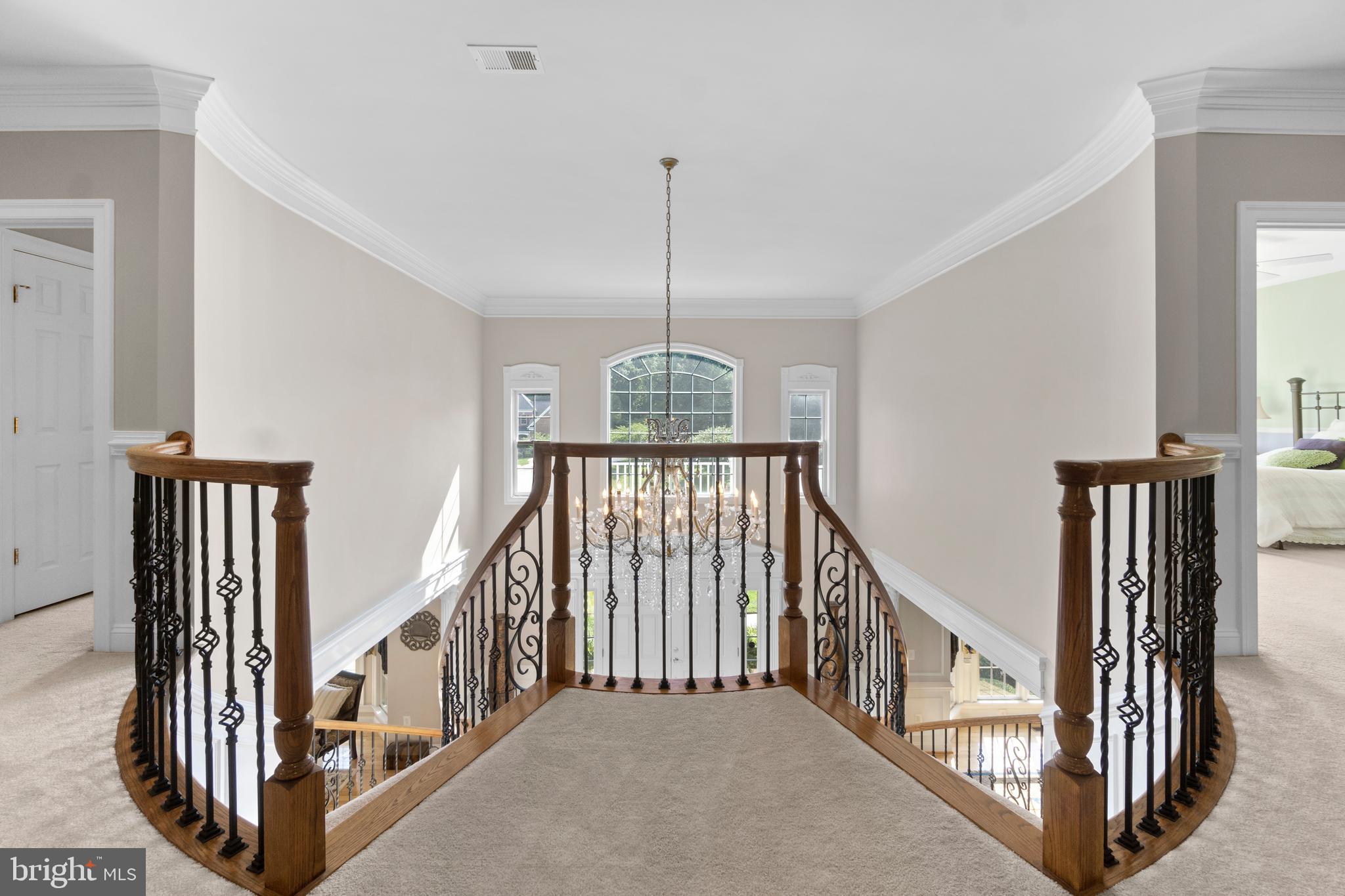 CEDAR CREST - Residential