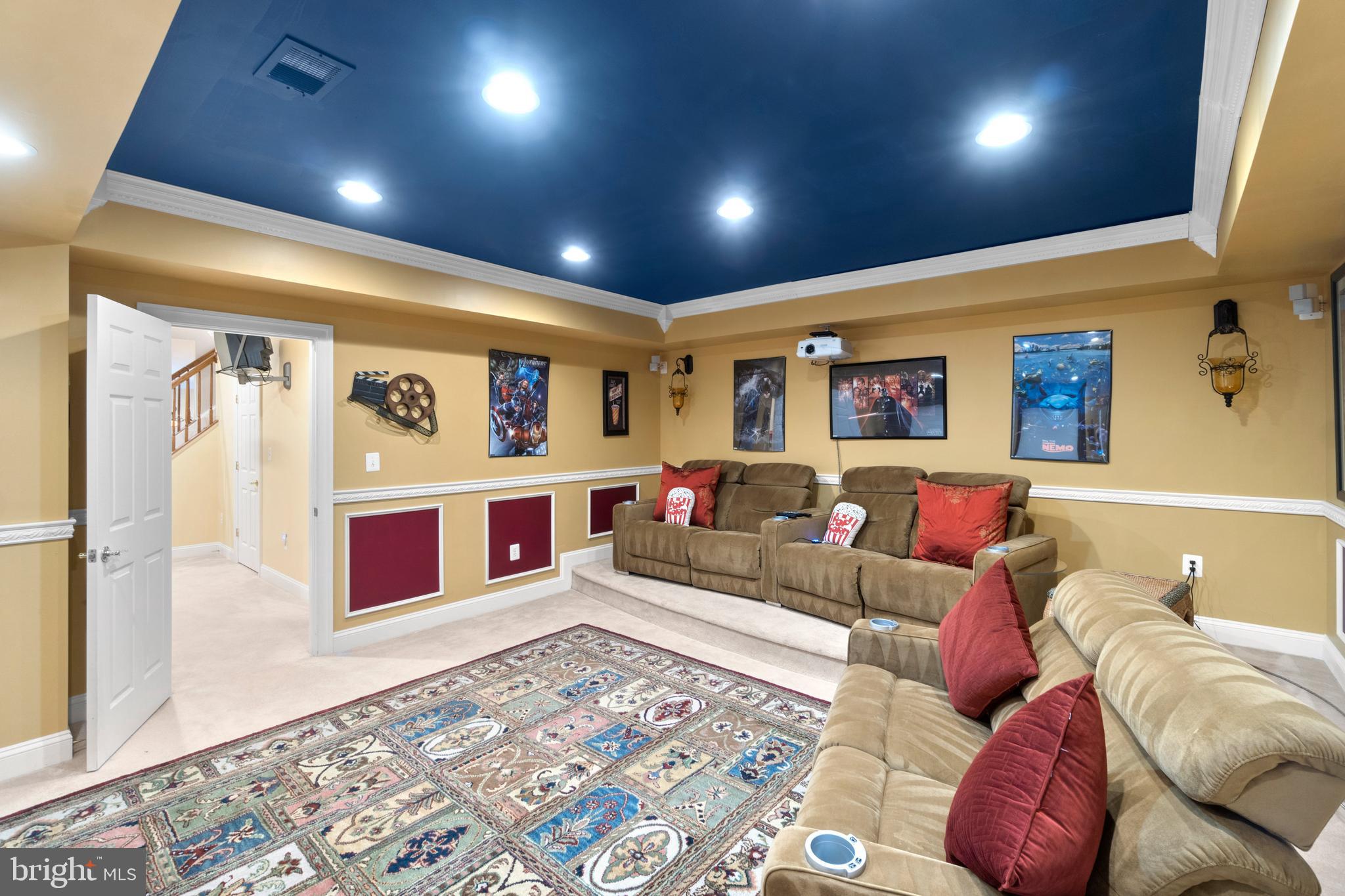 CEDAR CREST - Residential