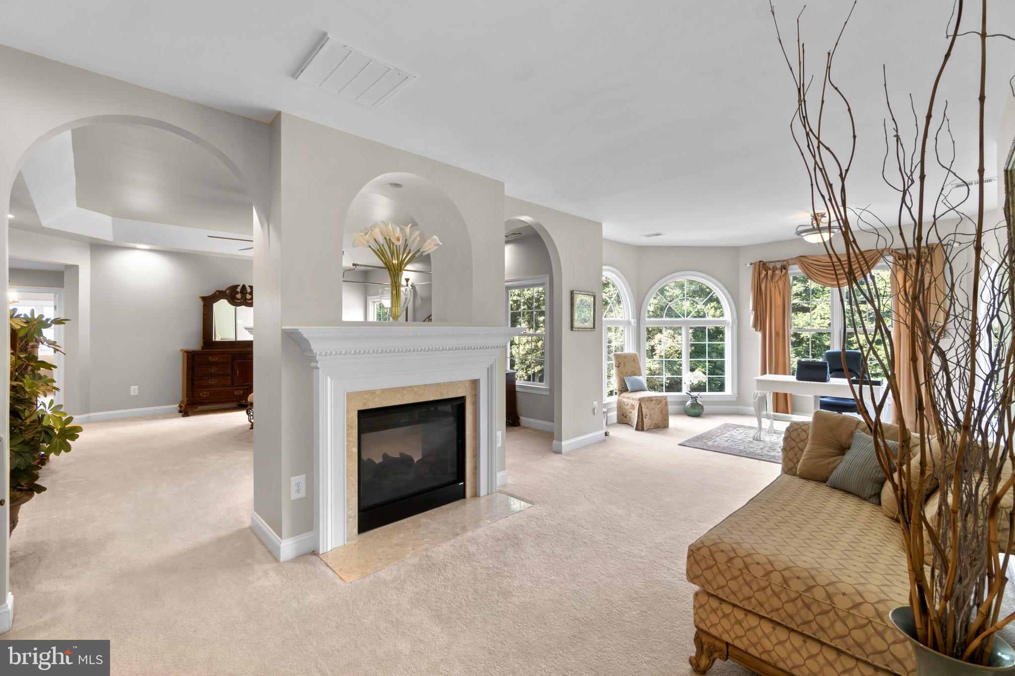 CEDAR CREST - Residential