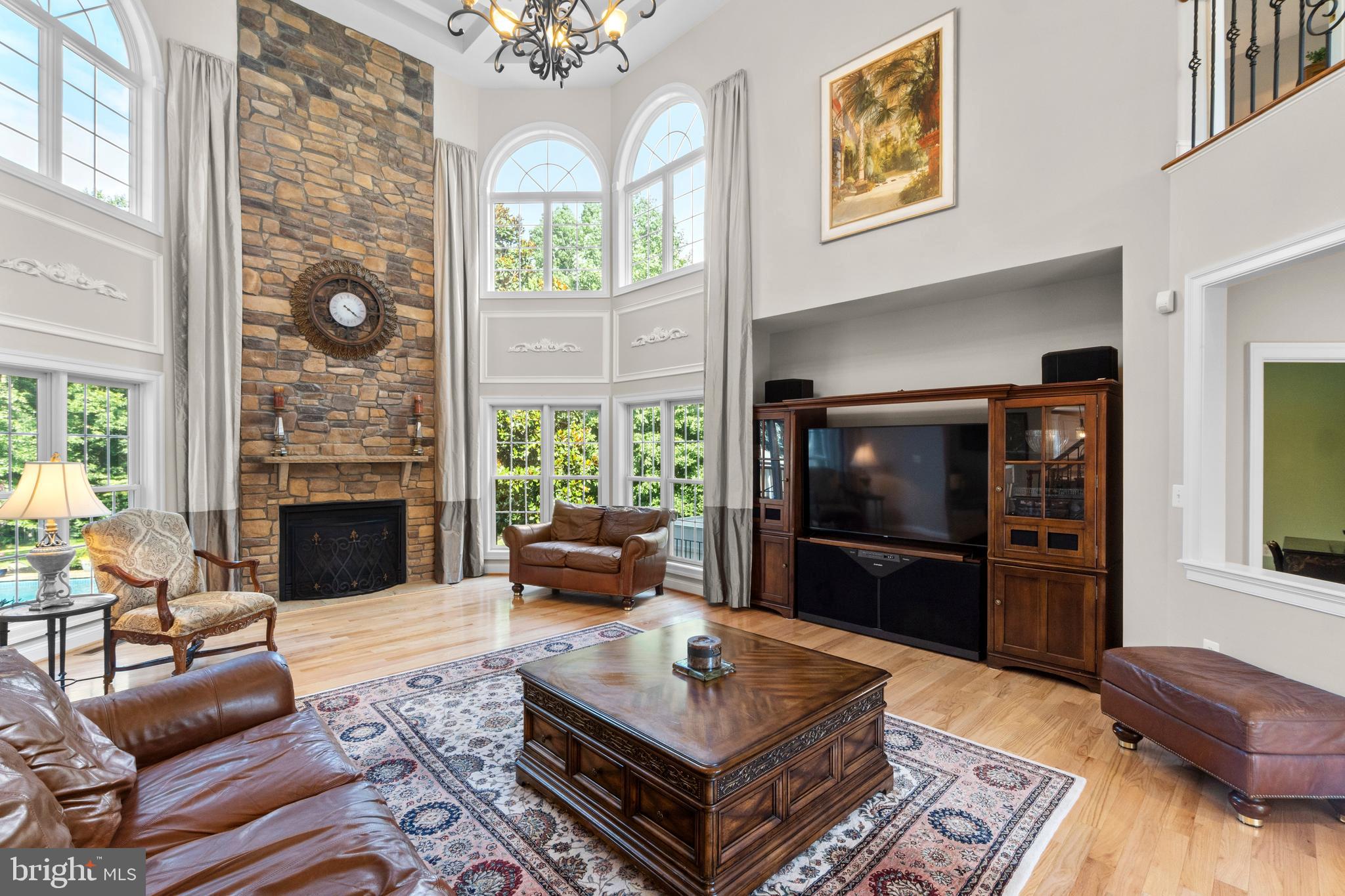 CEDAR CREST - Residential