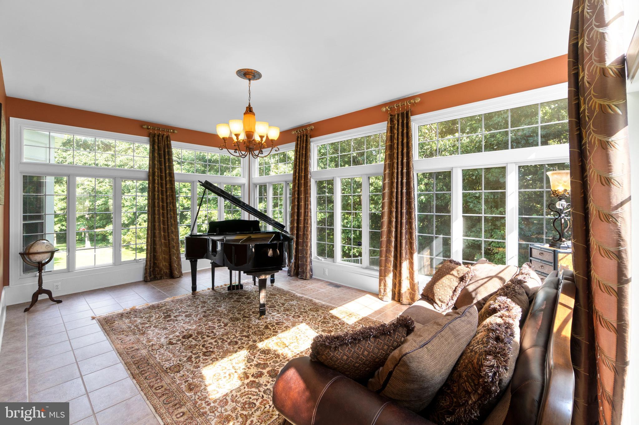 CEDAR CREST - Residential