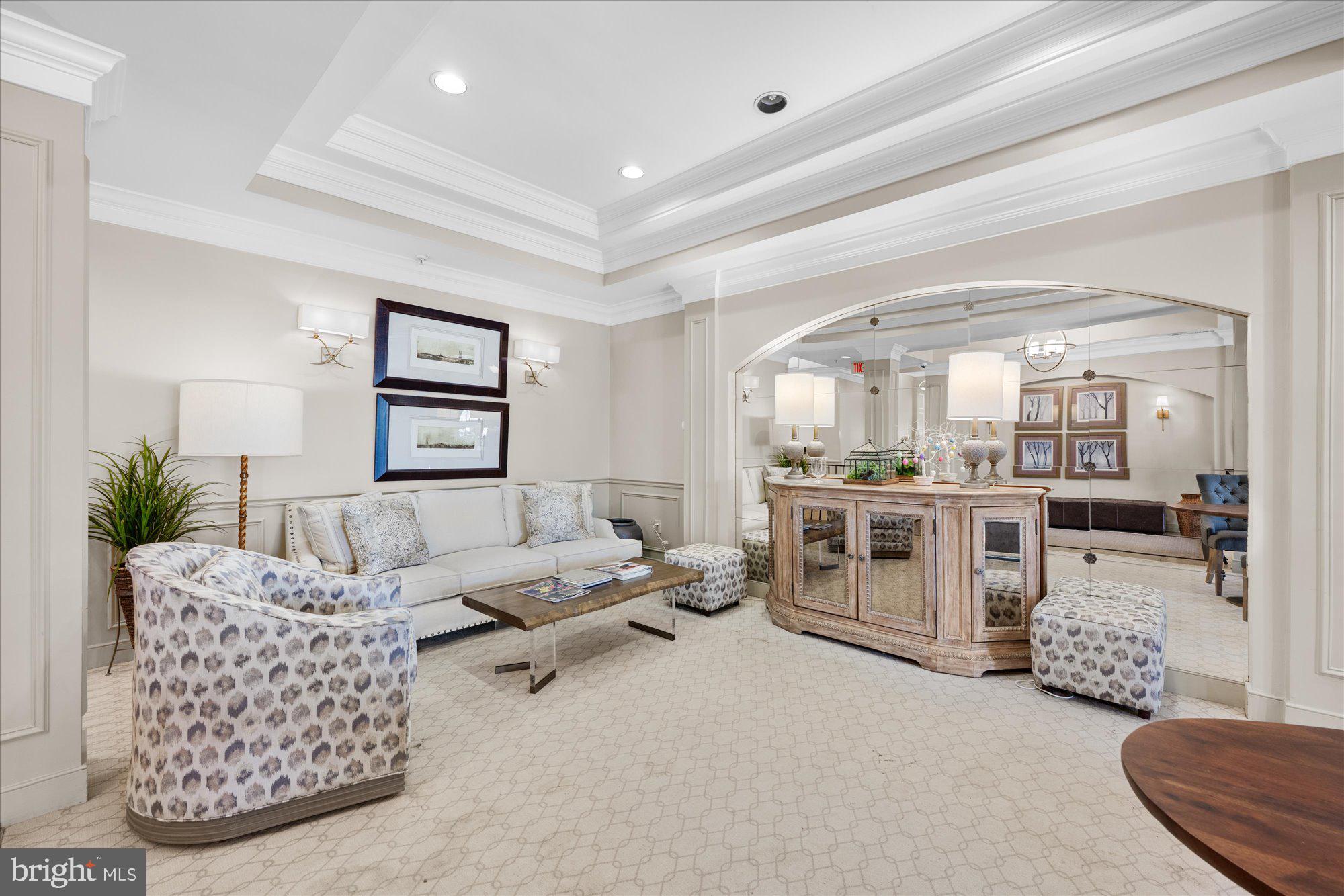 CAMERON STATION - Residential