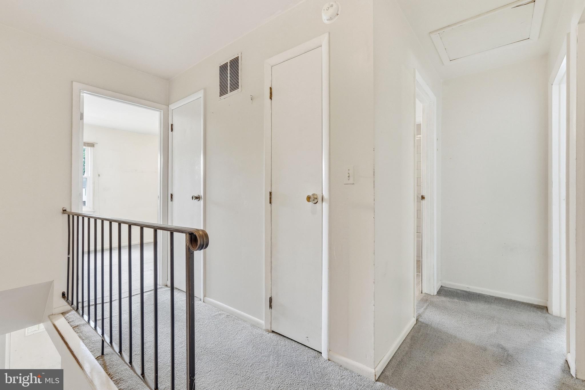 TYLER VILLAGE - Residential