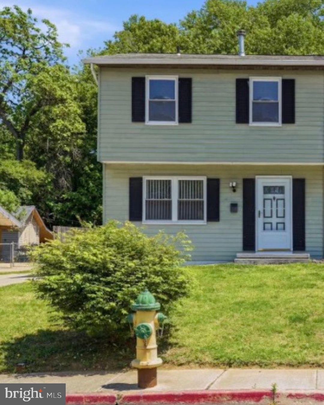 TYLER VILLAGE - Residential