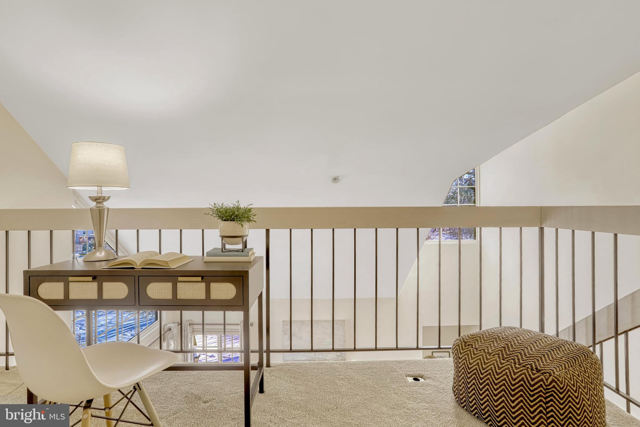 TIERS AT MANCHESTER LAKE - Residential