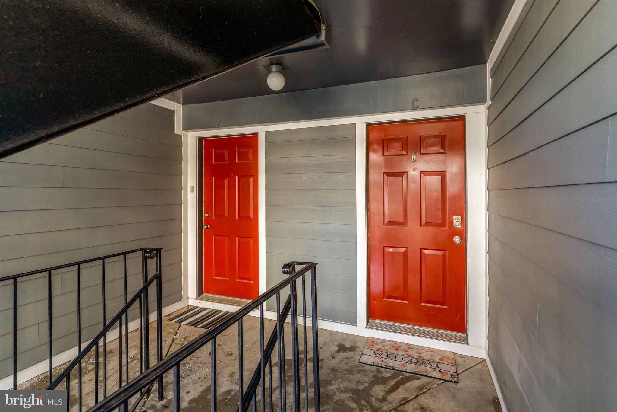 TIERS AT MANCHESTER LAKE - Residential