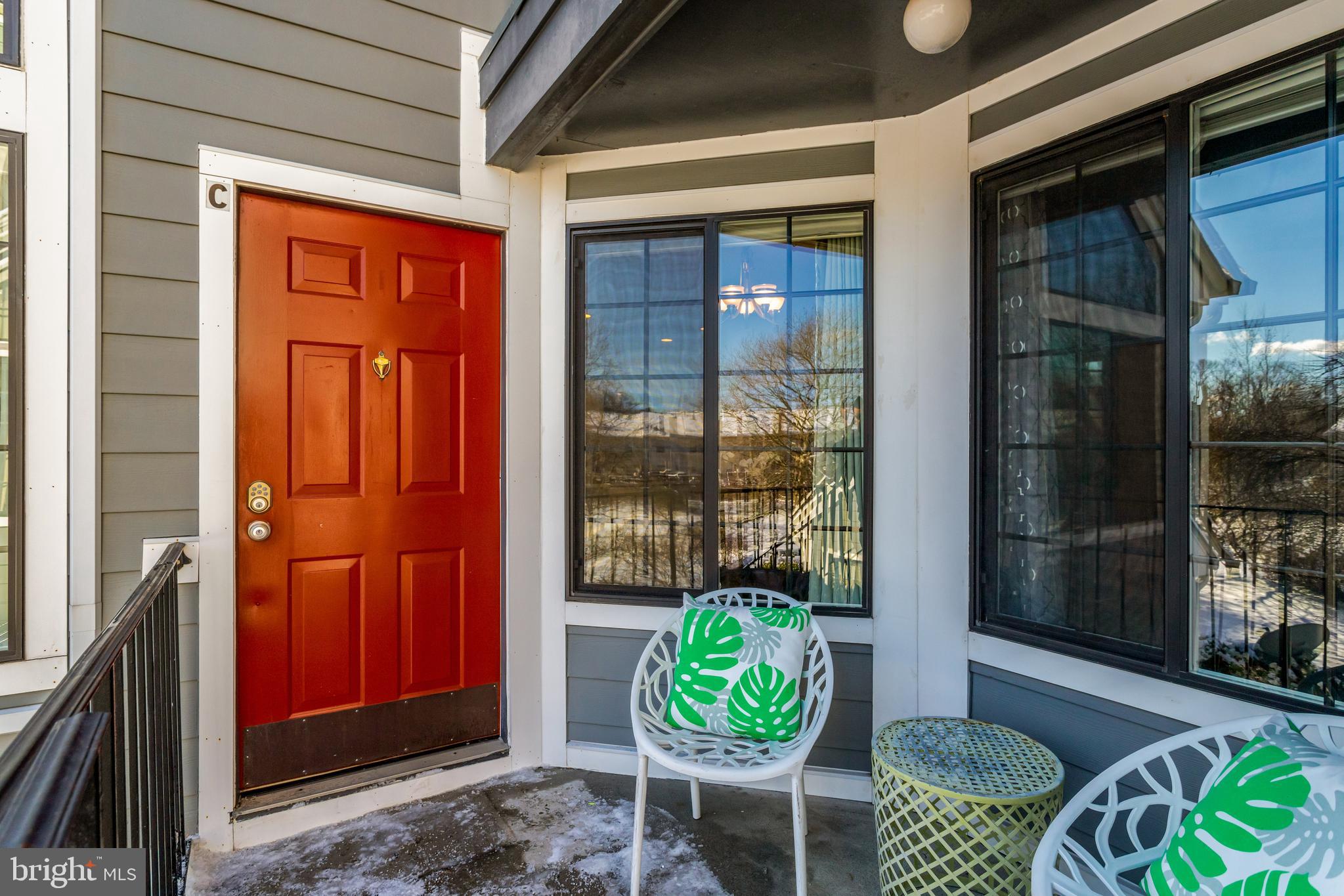 TIERS AT MANCHESTER LAKE - Residential