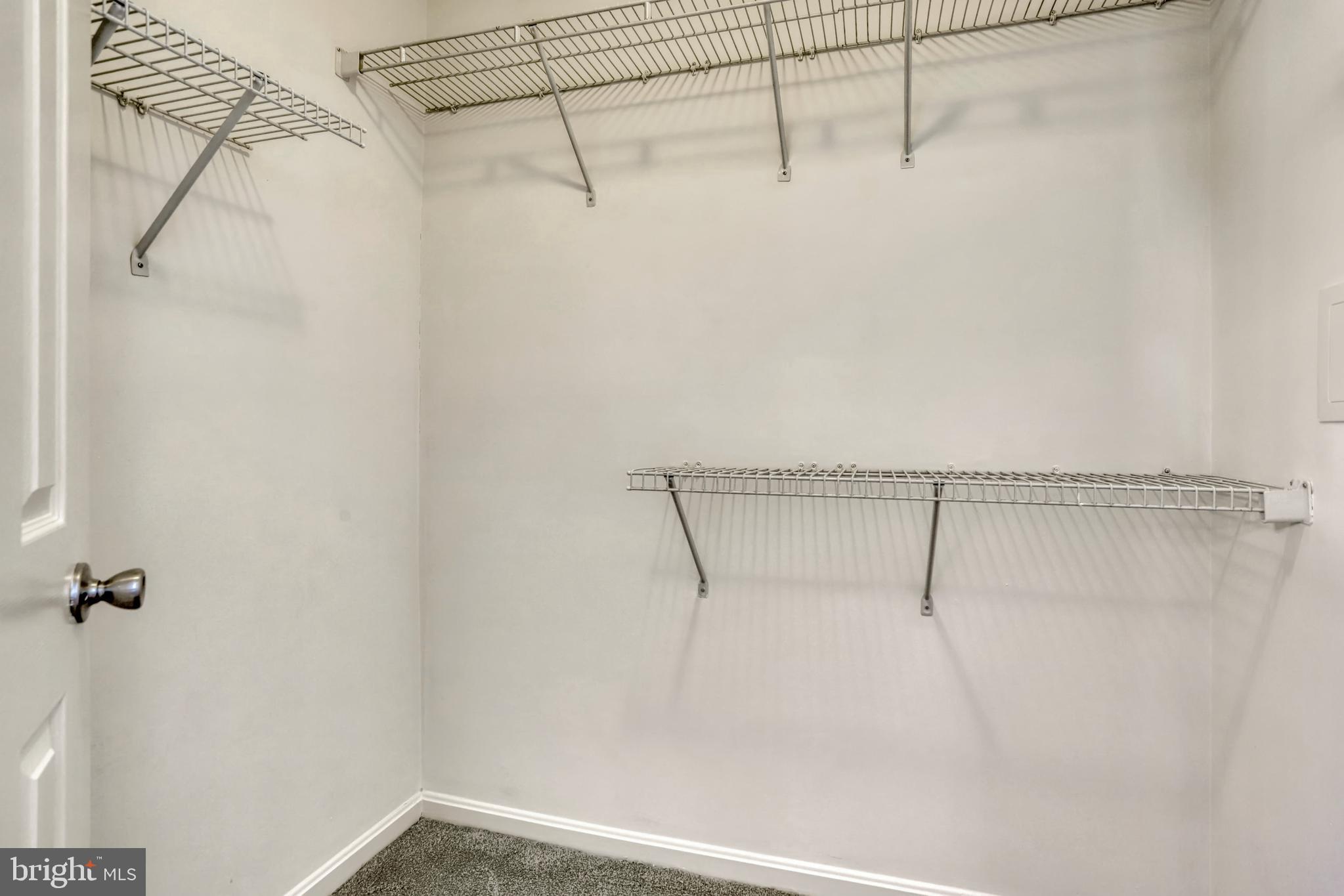 TIERS AT MANCHESTER LAKE - Residential