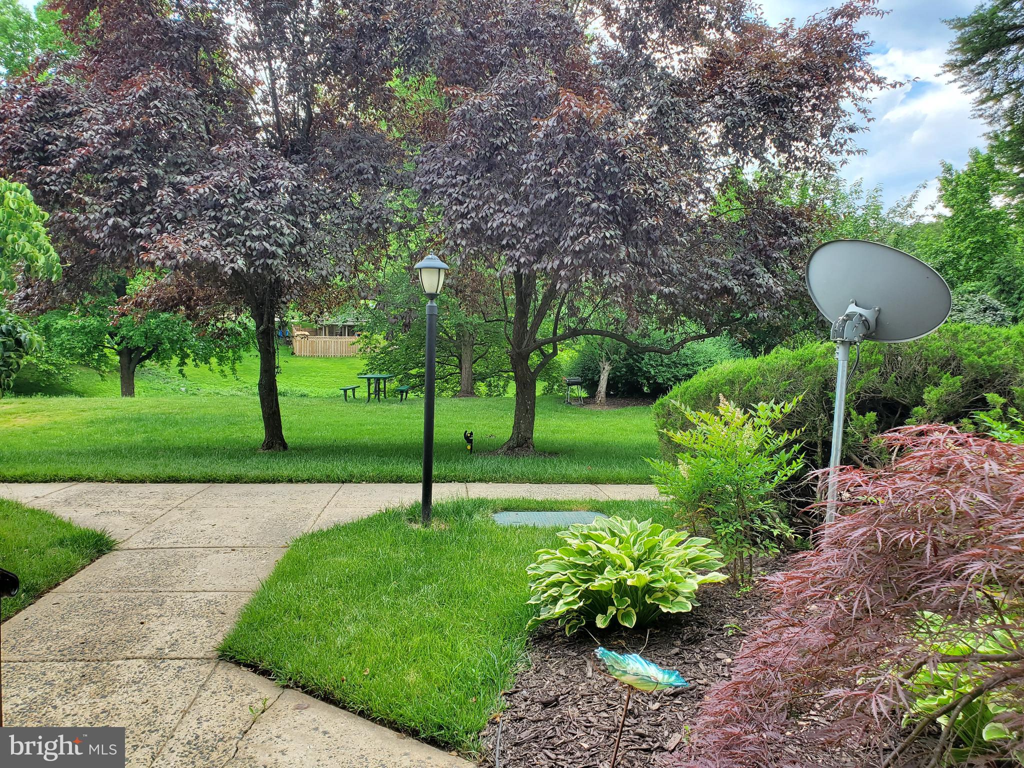 TIERS AT MANCHESTER LAKE - Residential