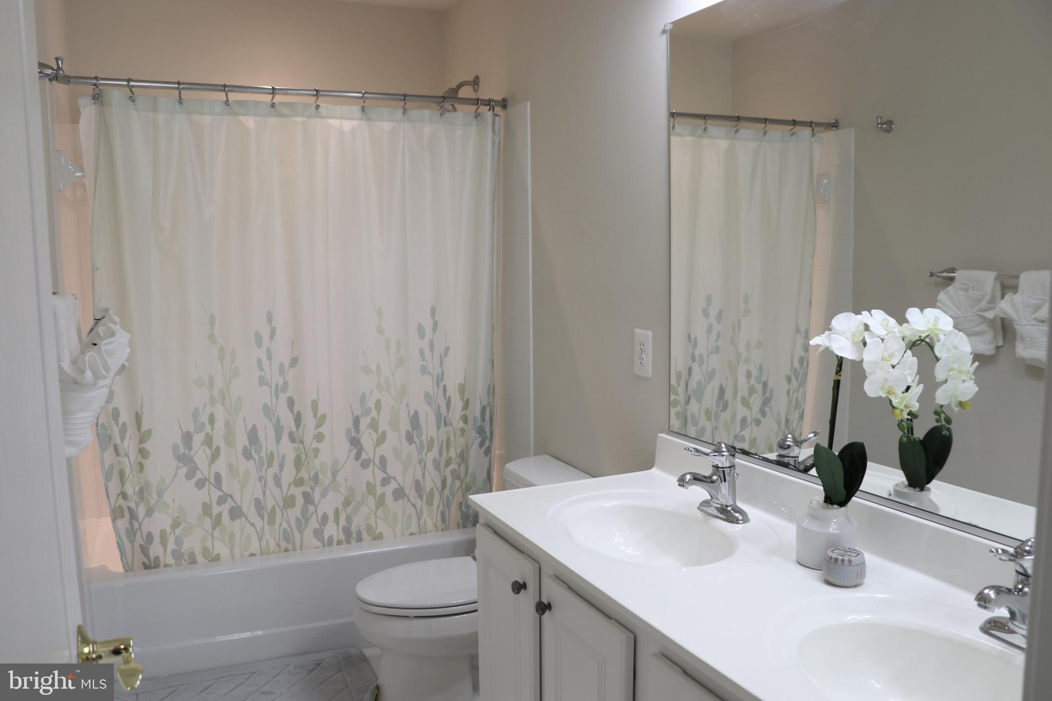 STERLING GLEN - Residential