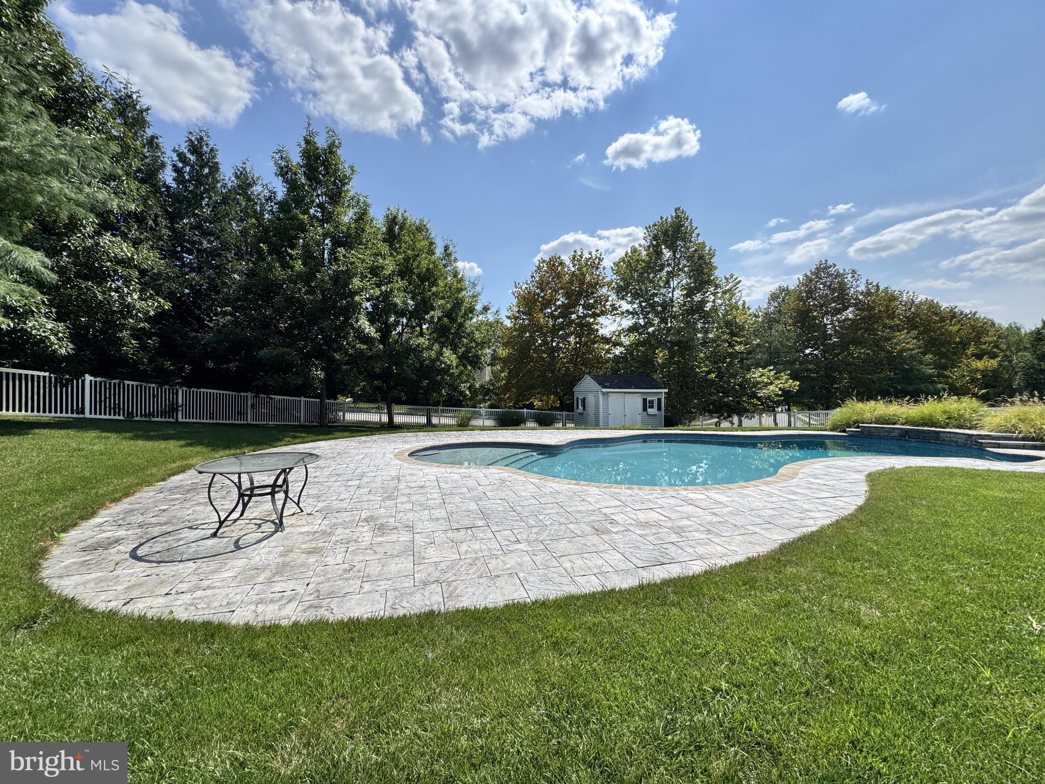 STERLING GLEN - Residential