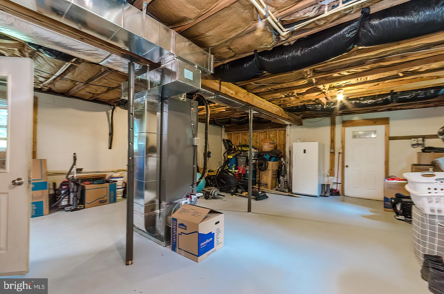 MEL-LON EAST - Residential