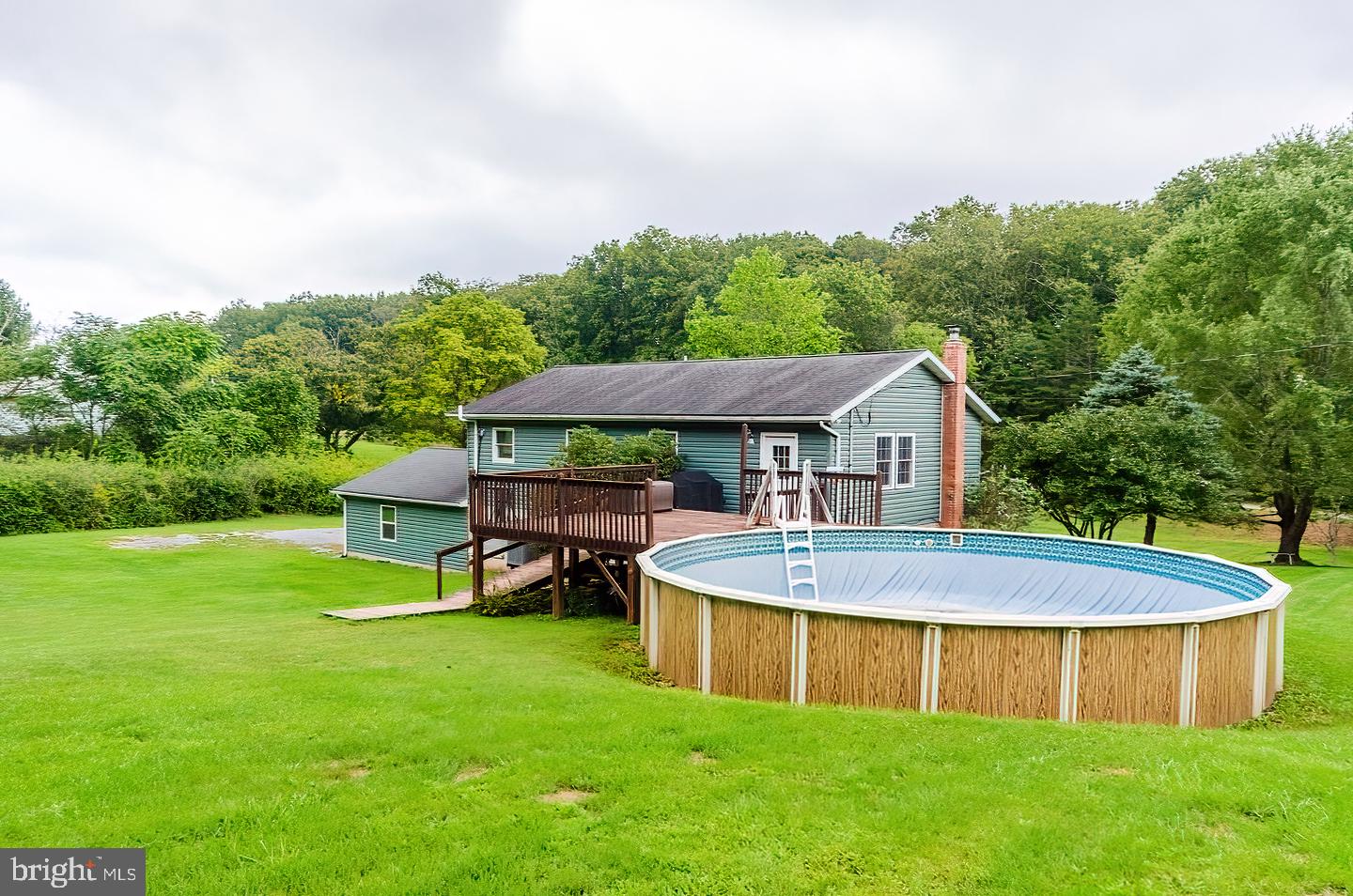 MEL-LON EAST - Residential