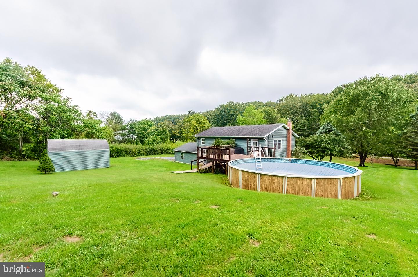 MEL-LON EAST - Residential