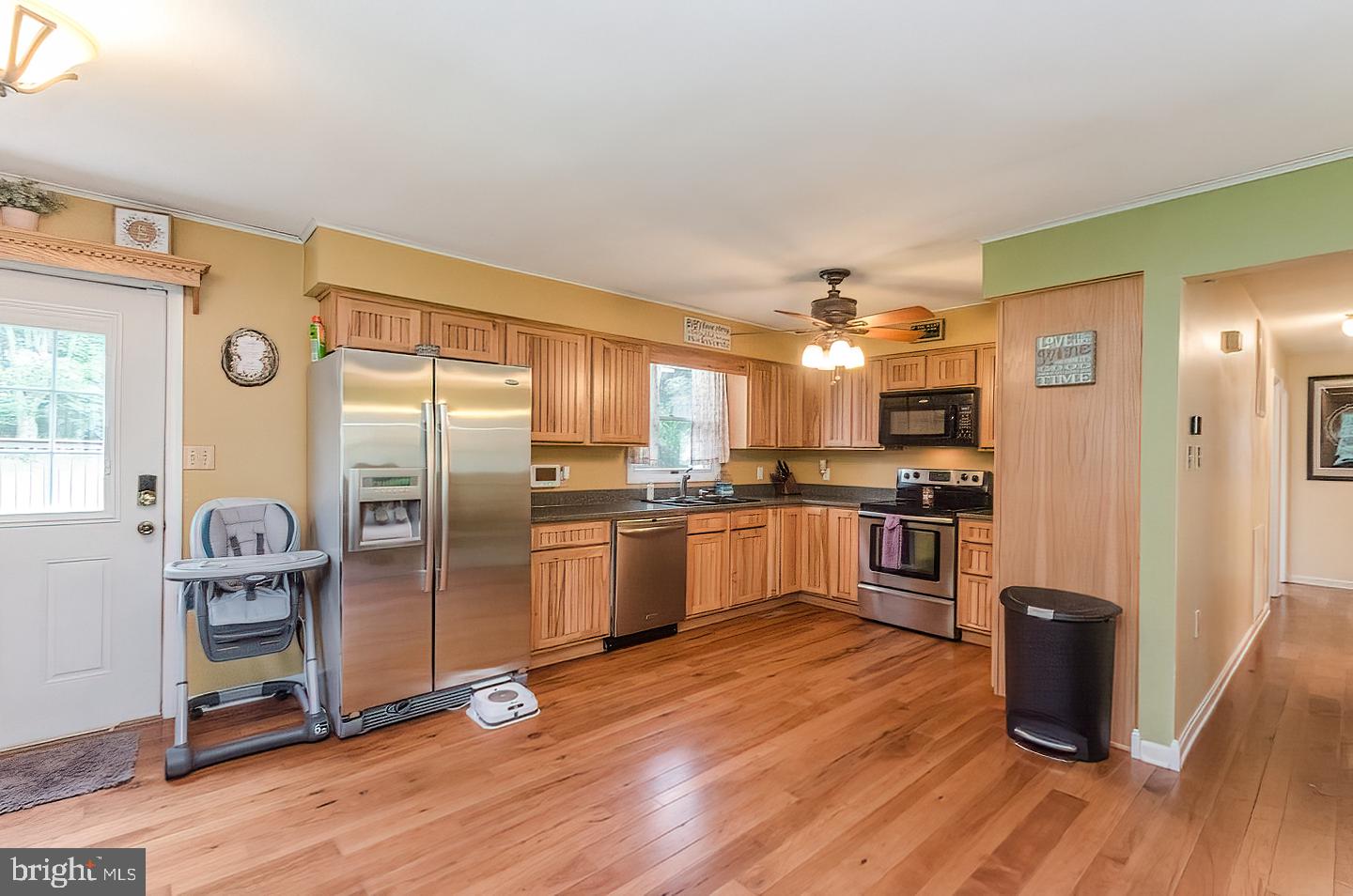 MEL-LON EAST - Residential