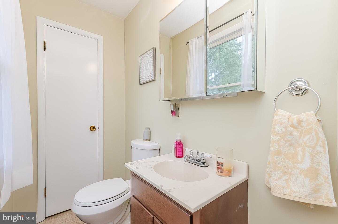 MEL-LON EAST - Residential