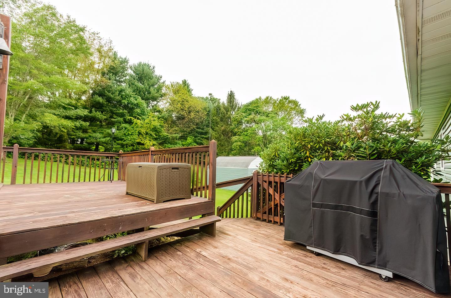 MEL-LON EAST - Residential