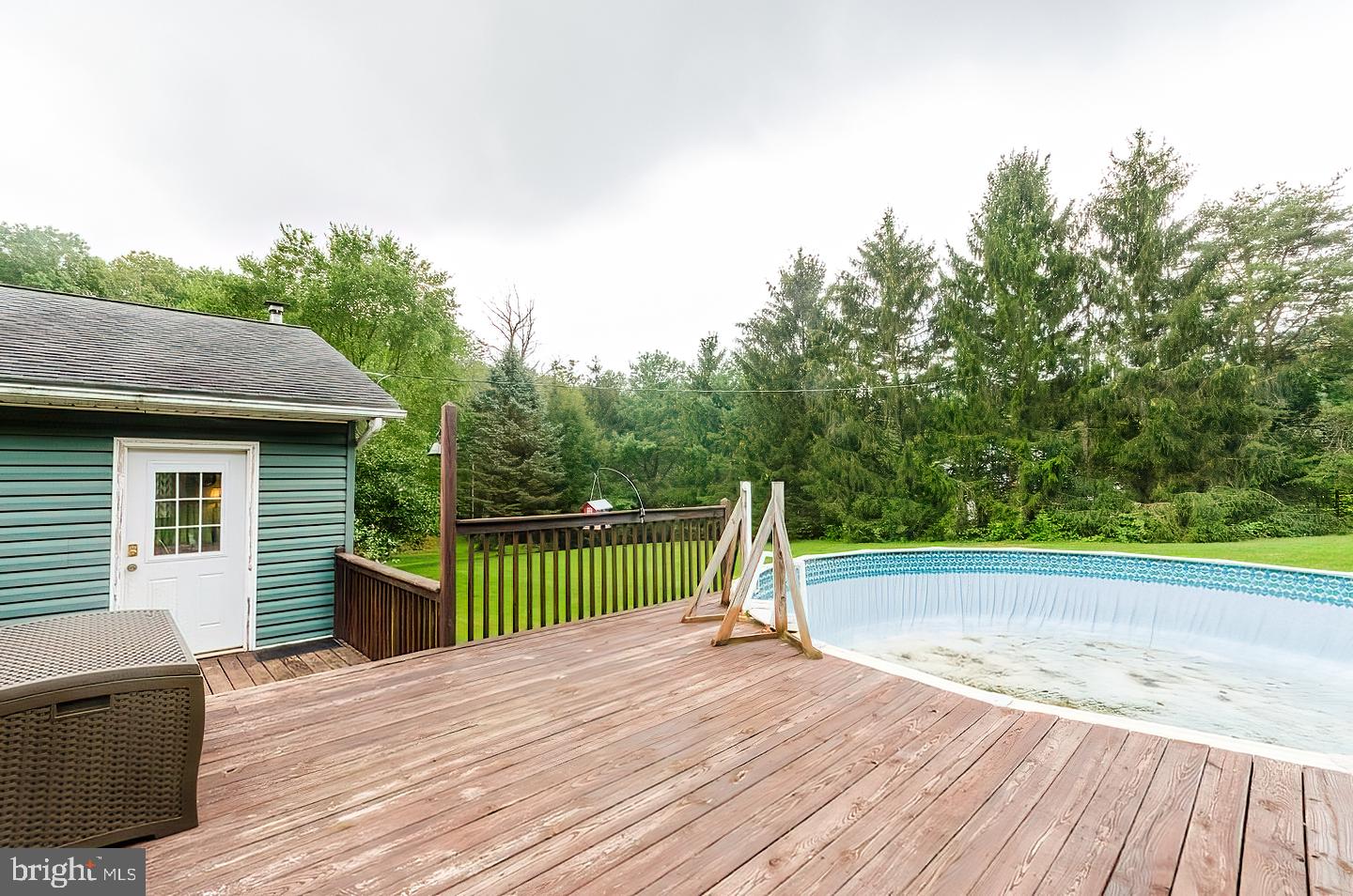 MEL-LON EAST - Residential