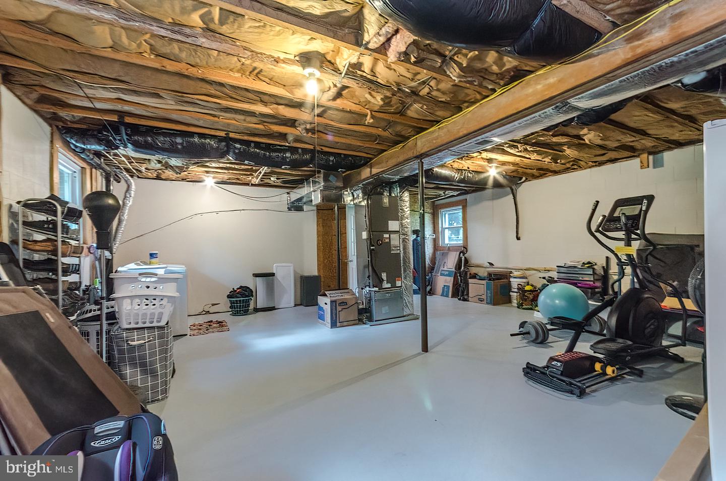 MEL-LON EAST - Residential