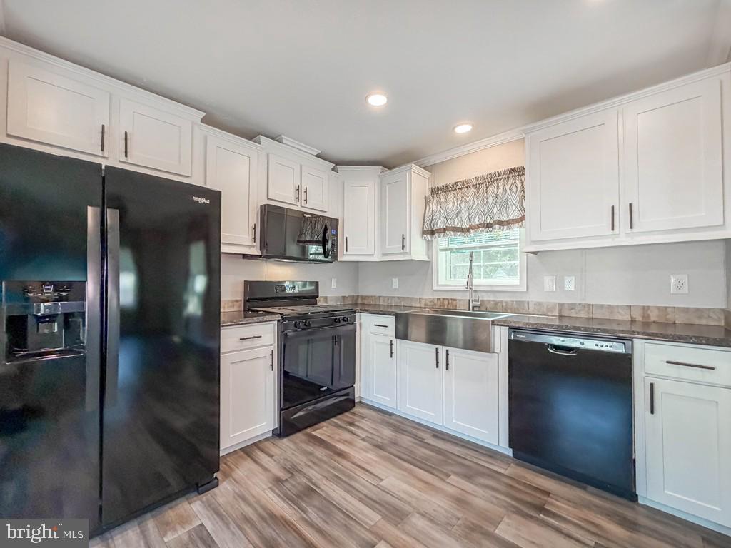 4107 DAVIS DRIVE