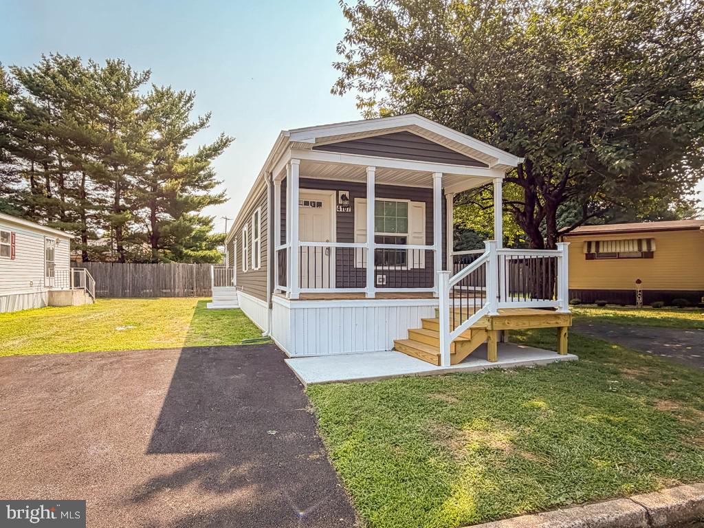 4107 DAVIS DRIVE