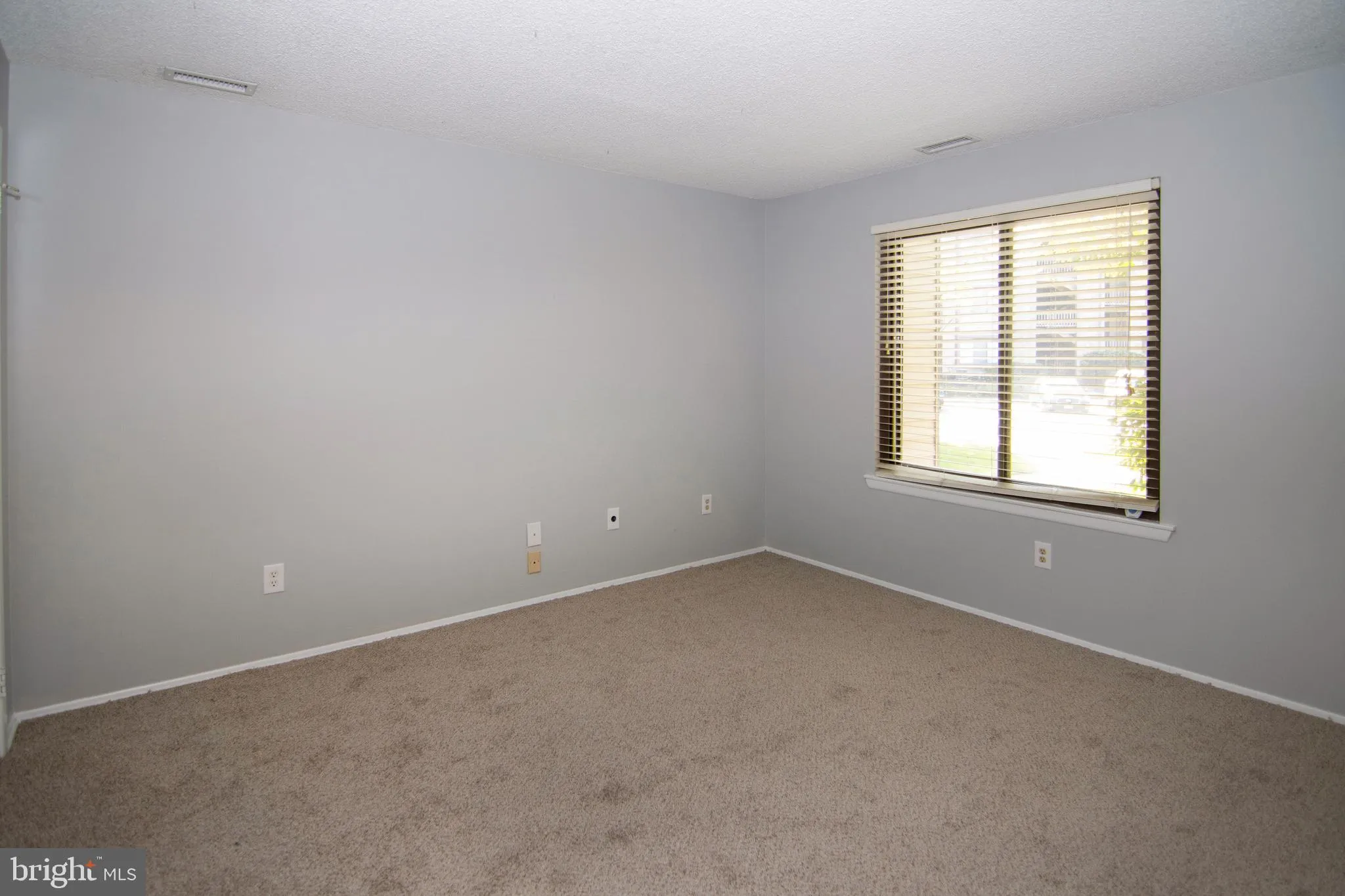 Mount Laurel, New Jersey 08054, United States, 2 Bedrooms Bedrooms, ,2 BathroomsBathrooms,Residential,Coming Soon,192995