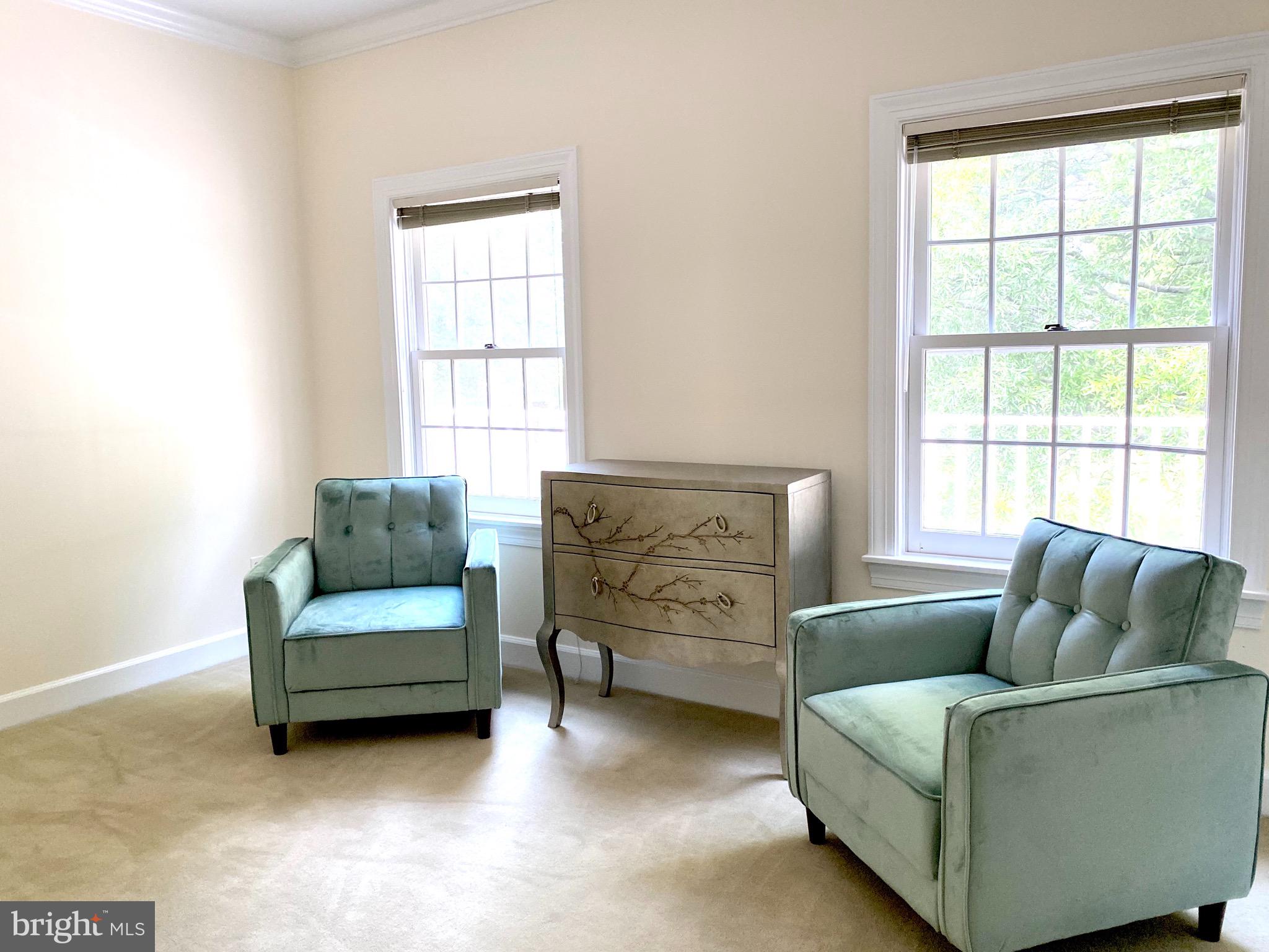 LUTHERVILLE - Residential