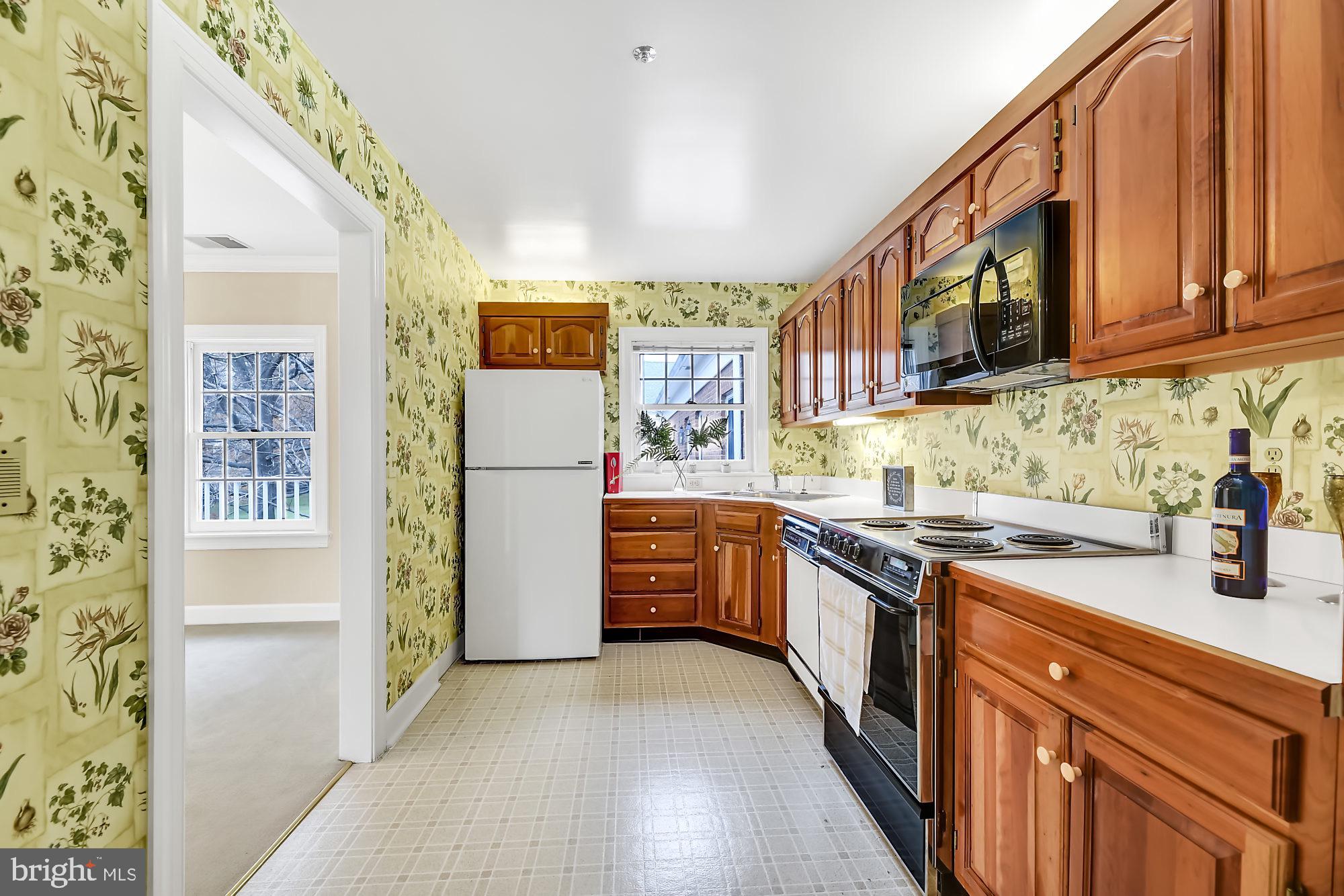 LUTHERVILLE - Residential