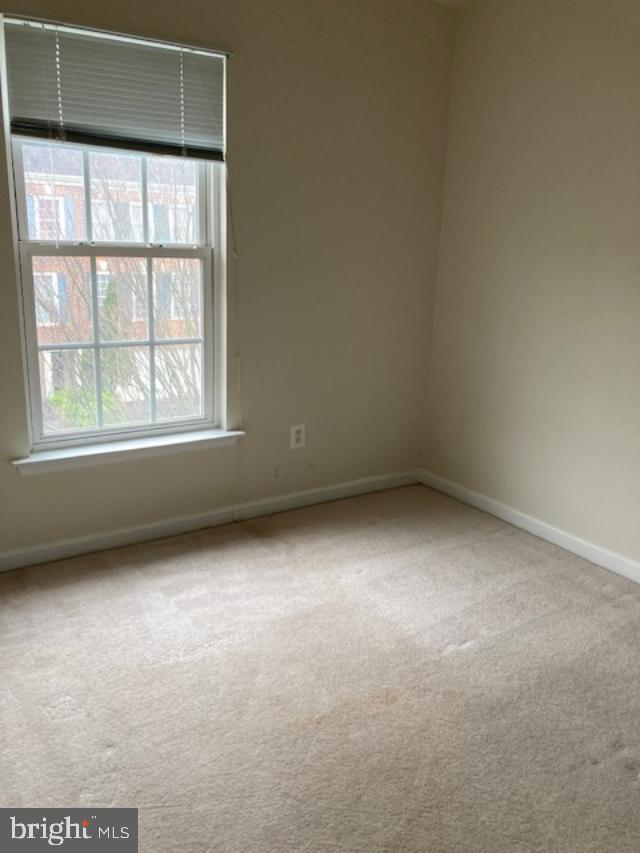 GROVE AT HUNTLEY MEADOWS - Residential Lease