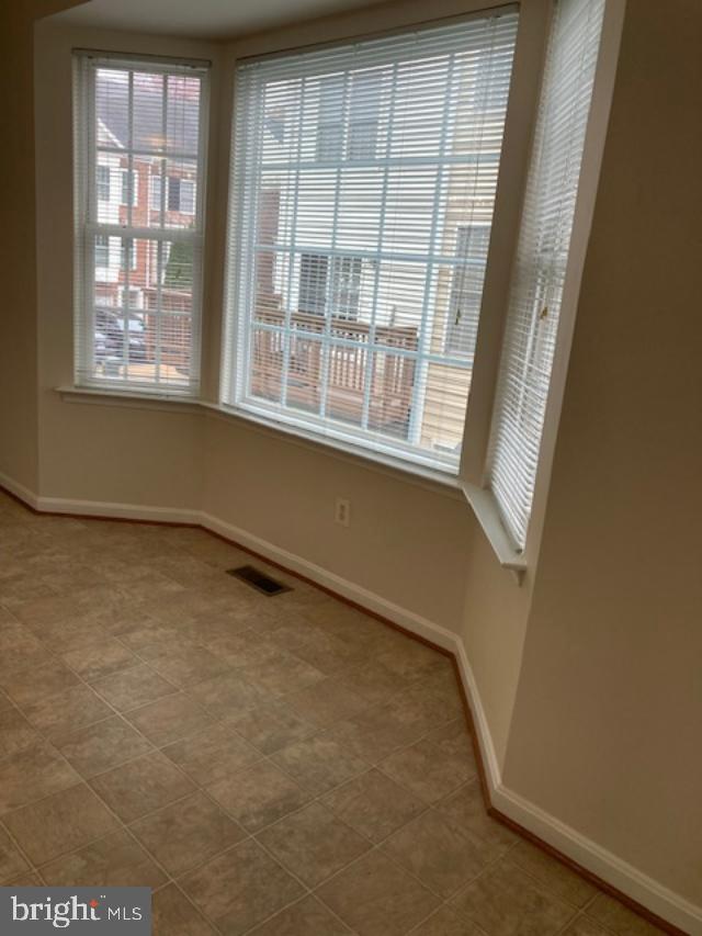 GROVE AT HUNTLEY MEADOWS - Residential Lease