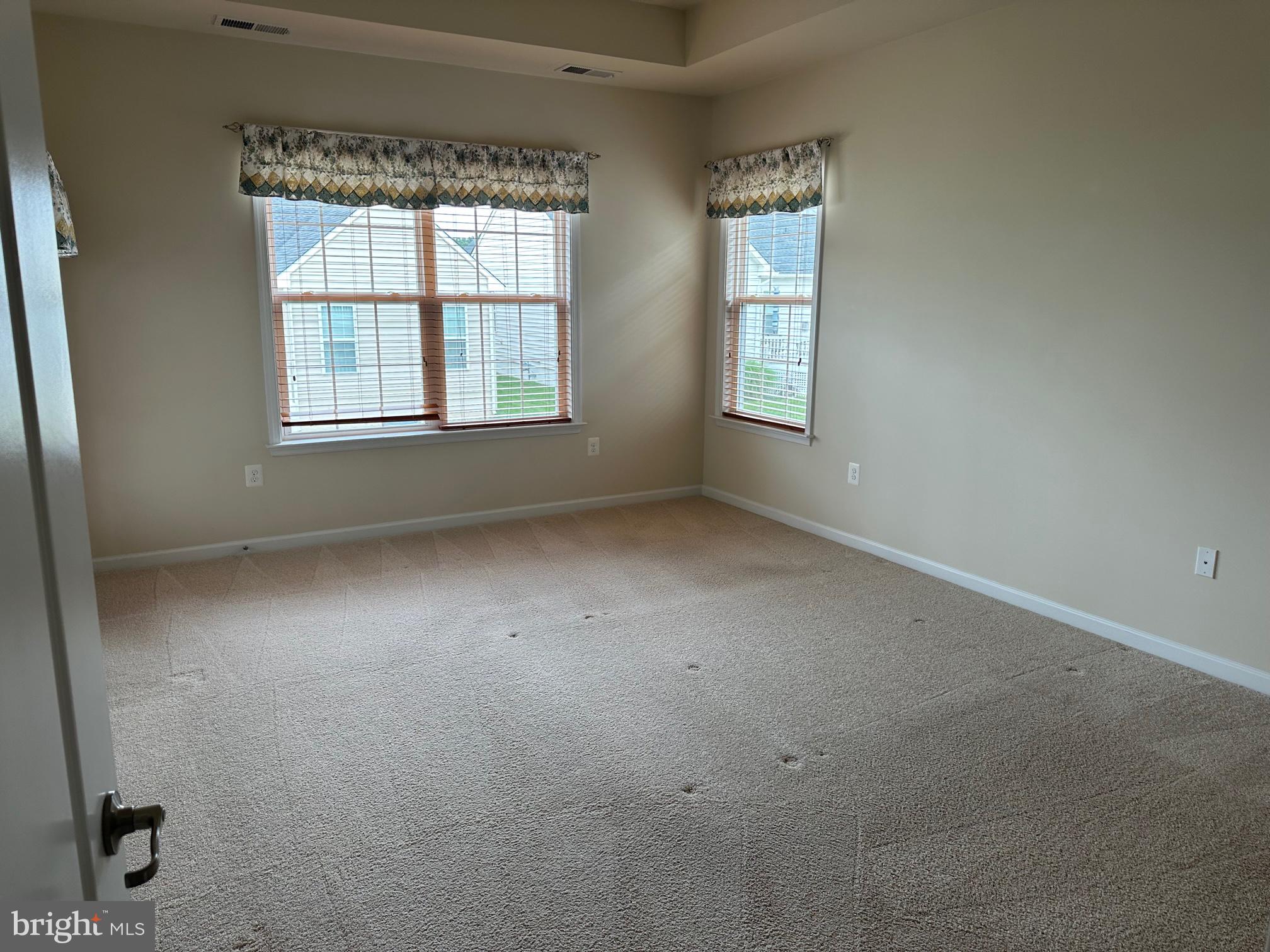 VIRGINIA HERITAGE AT LEE'S PARK - Residential