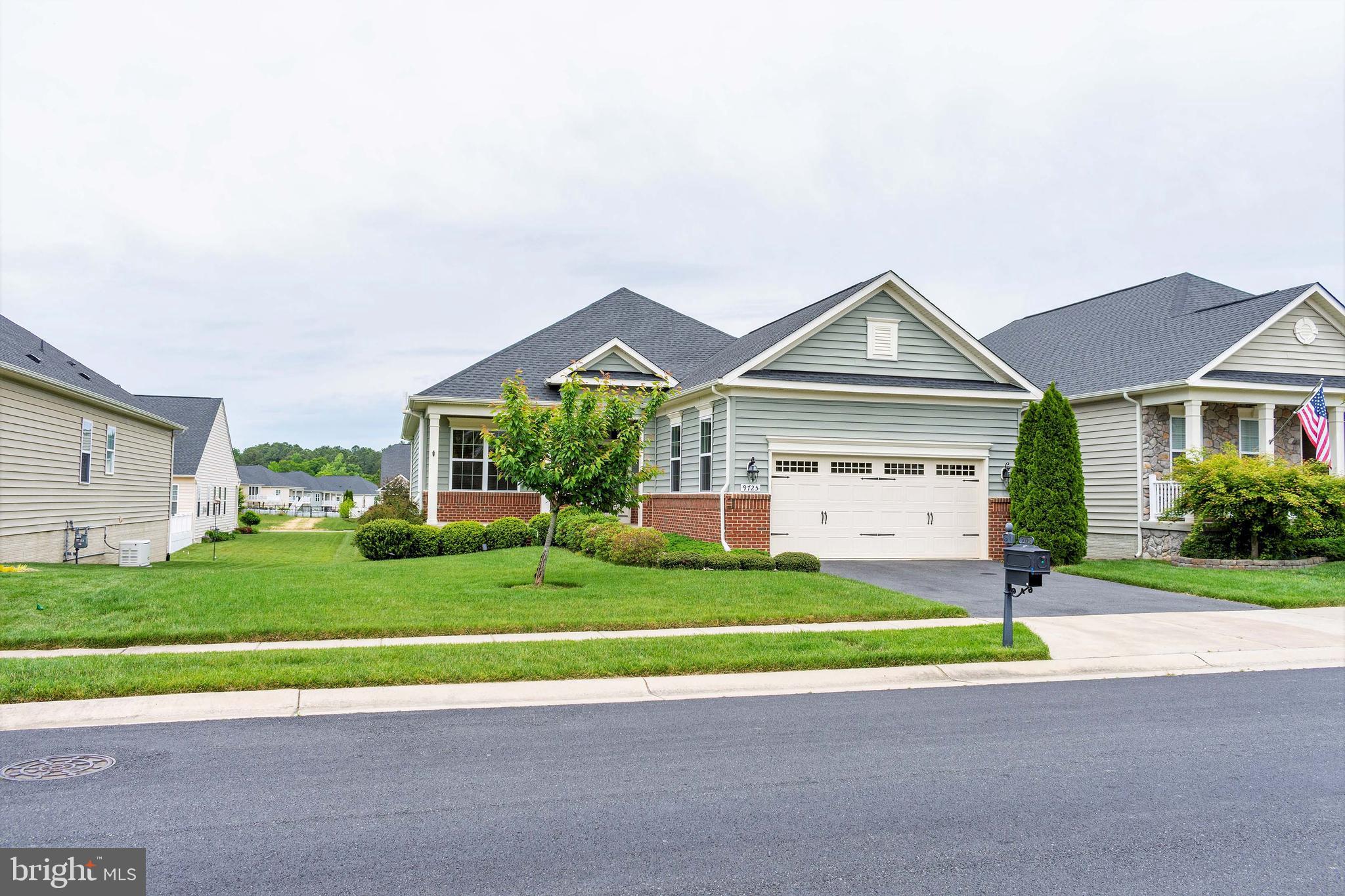 VIRGINIA HERITAGE AT LEE'S PARK - Residential