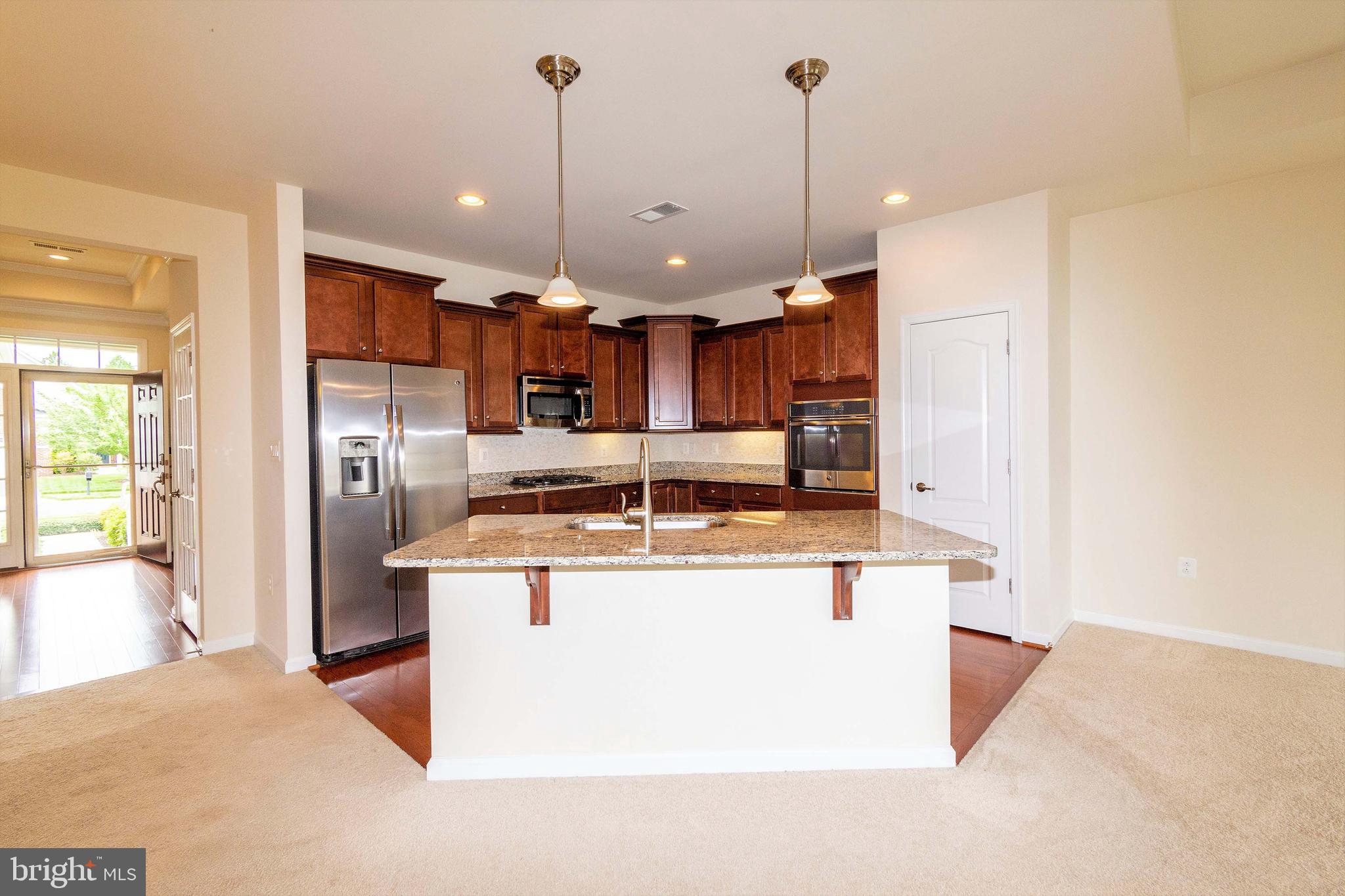 VIRGINIA HERITAGE AT LEE'S PARK - Residential