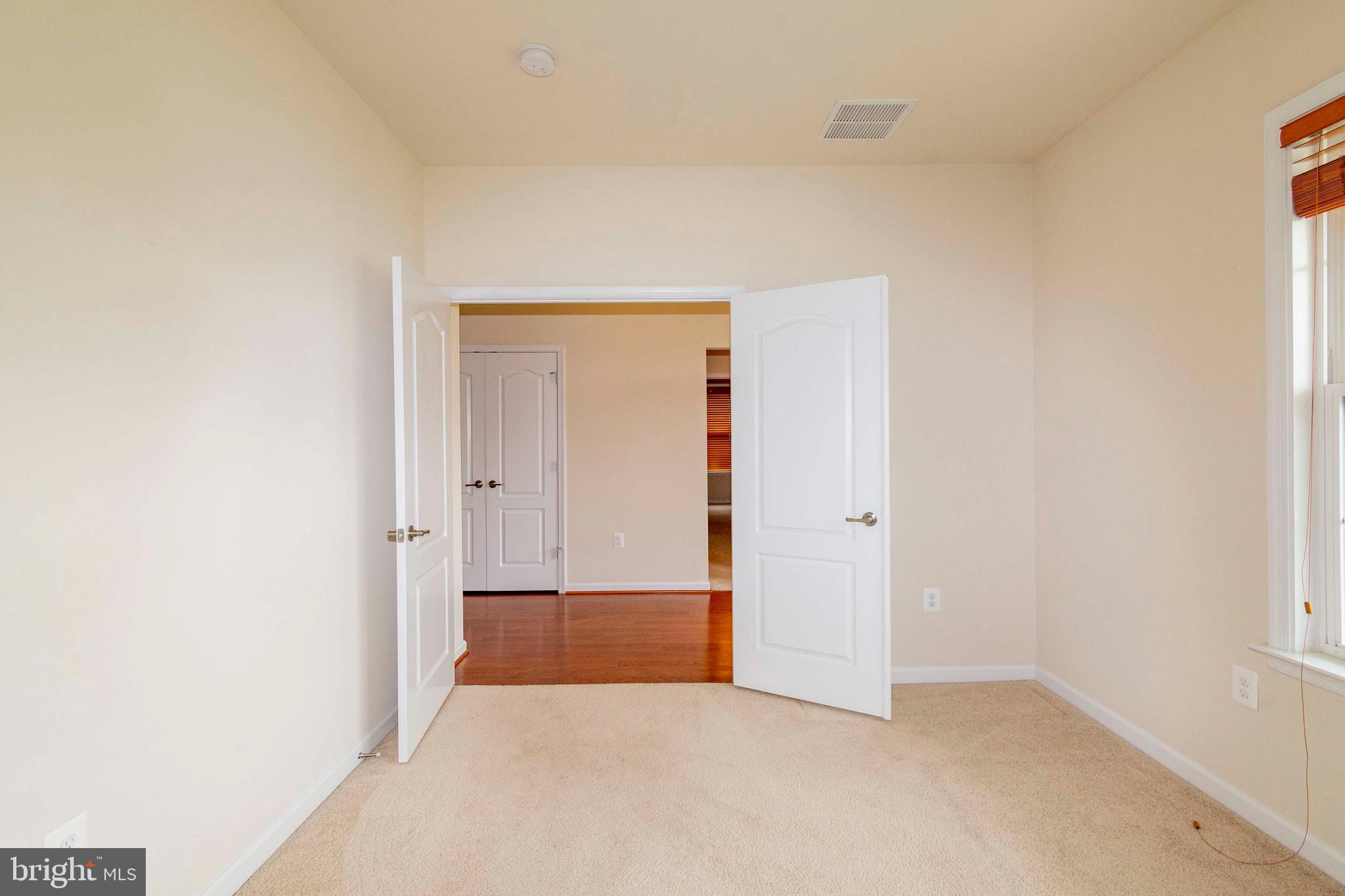 VIRGINIA HERITAGE AT LEE'S PARK - Residential