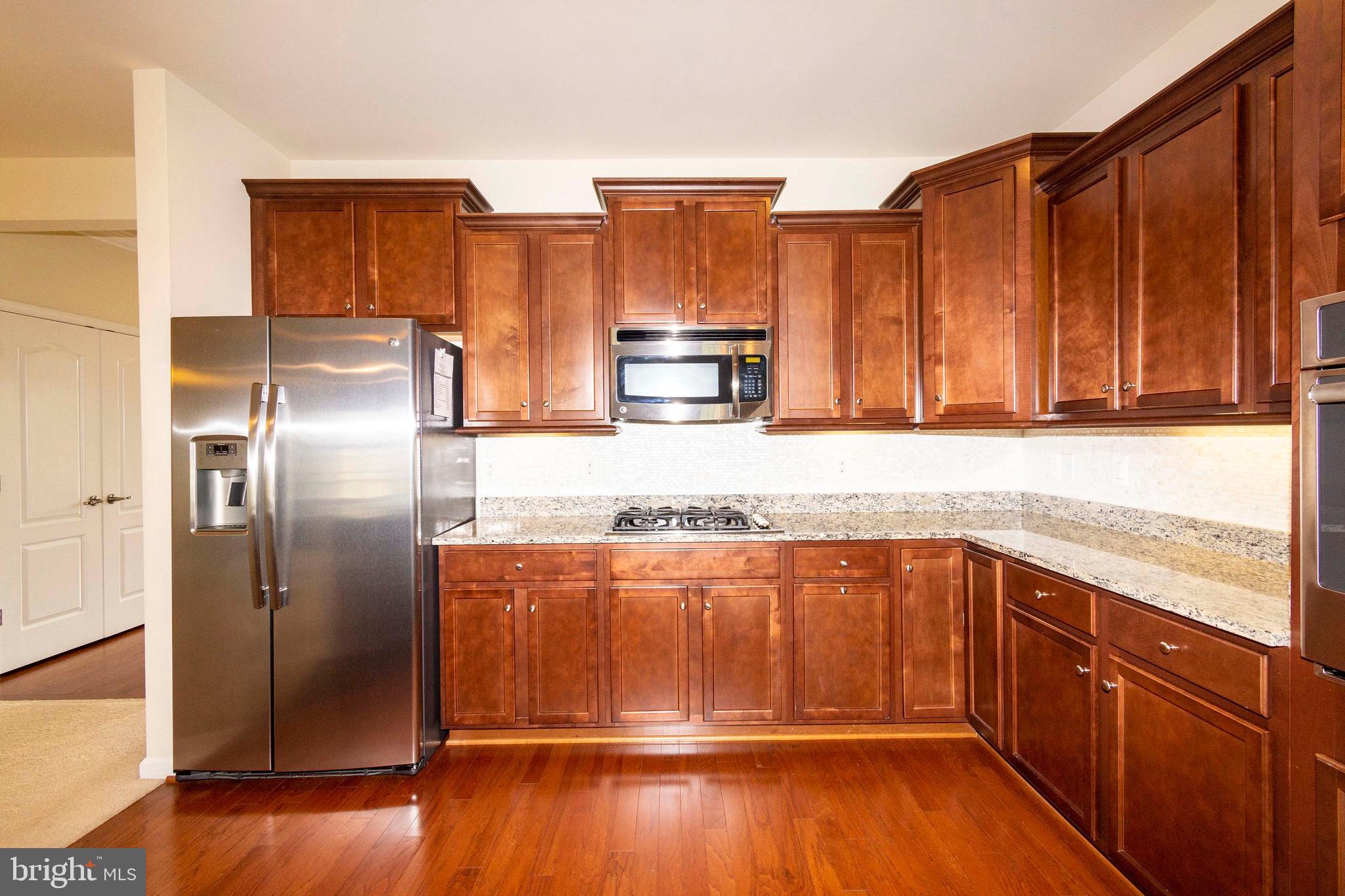 VIRGINIA HERITAGE AT LEE'S PARK - Residential