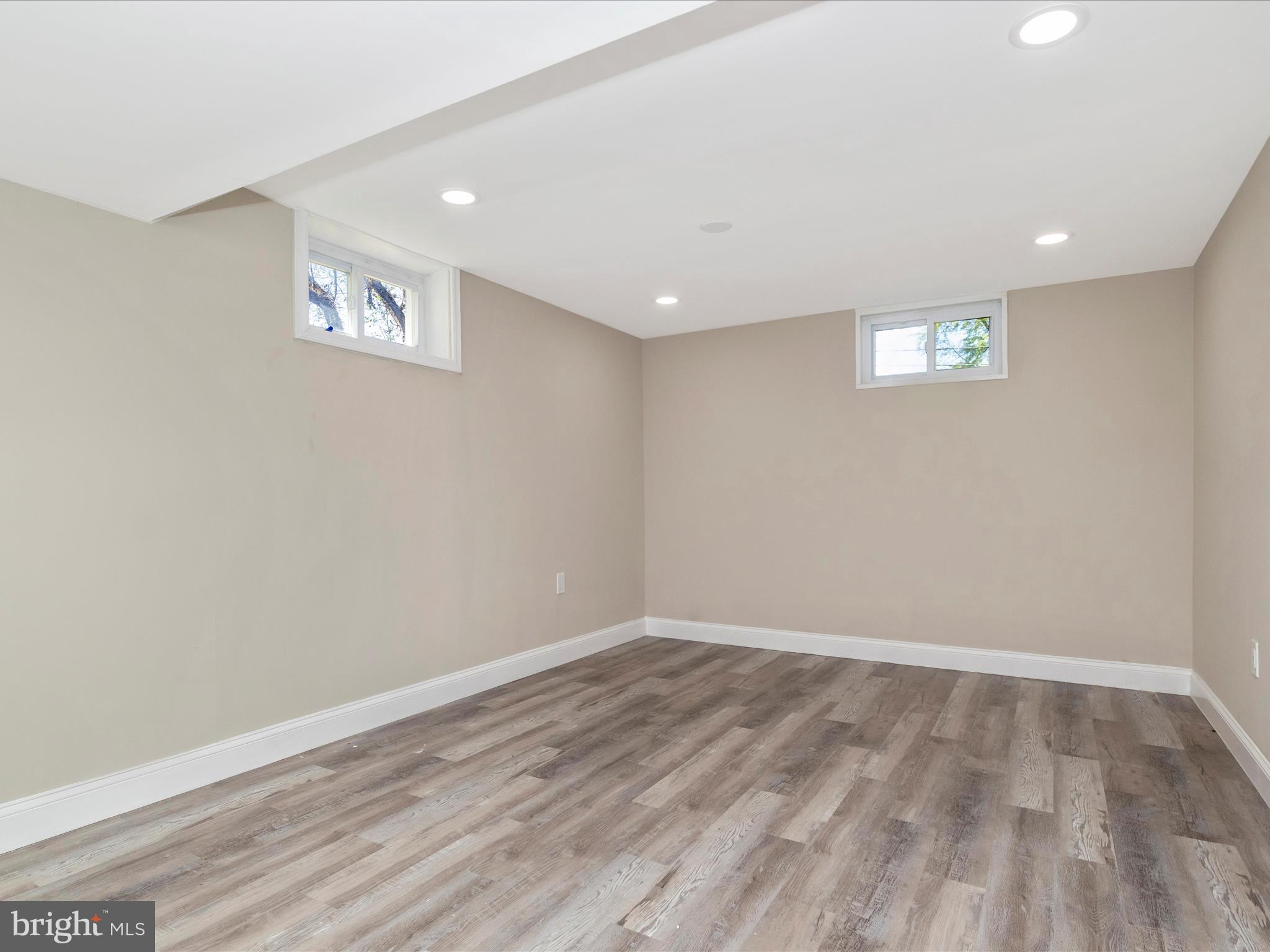 SOUTH CHEVERLY FOREST - Residential