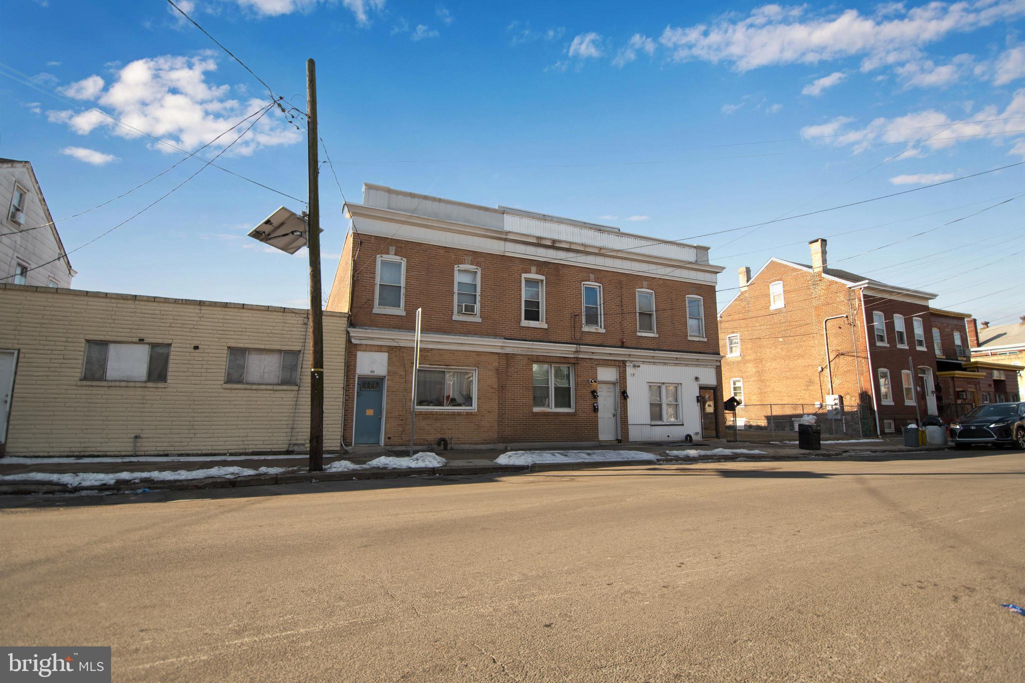 45-47 E PAUL AVENUE