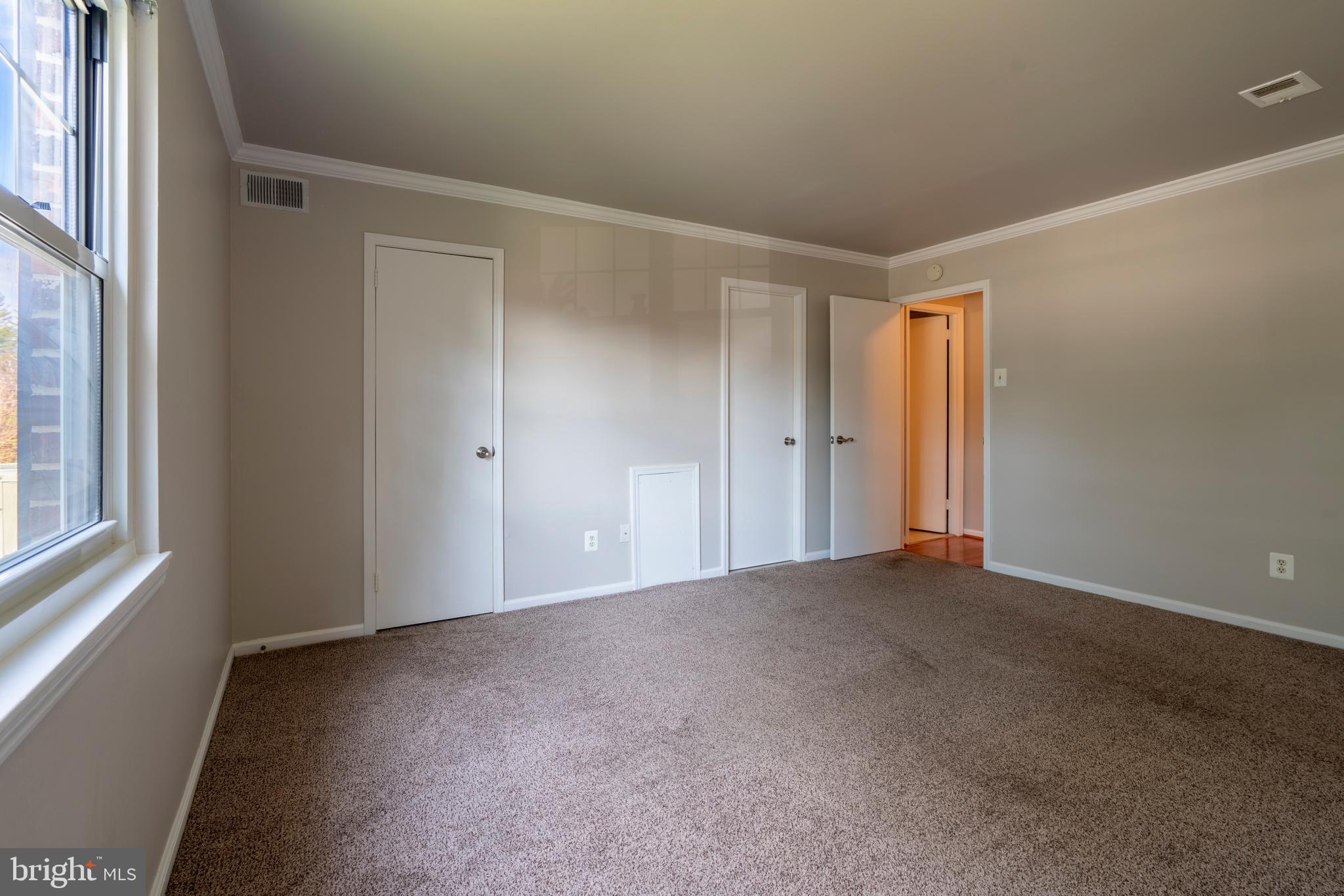 OXFORD OF BLUE BELL - Residential